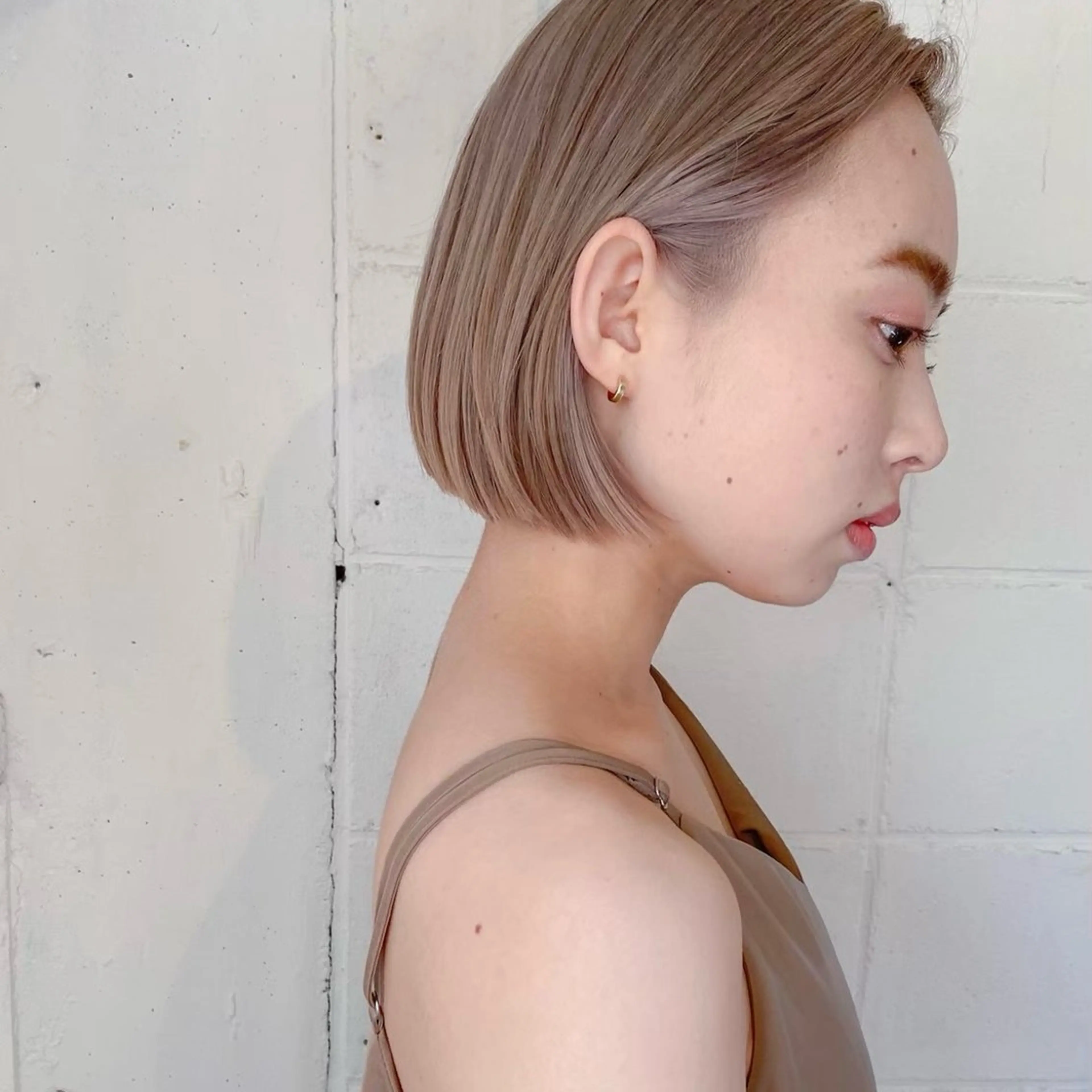 【🌟12.1月限定クーポン】前髪カット，おくれ毛カット+ダメージレスうる艶カラー🥣の写真