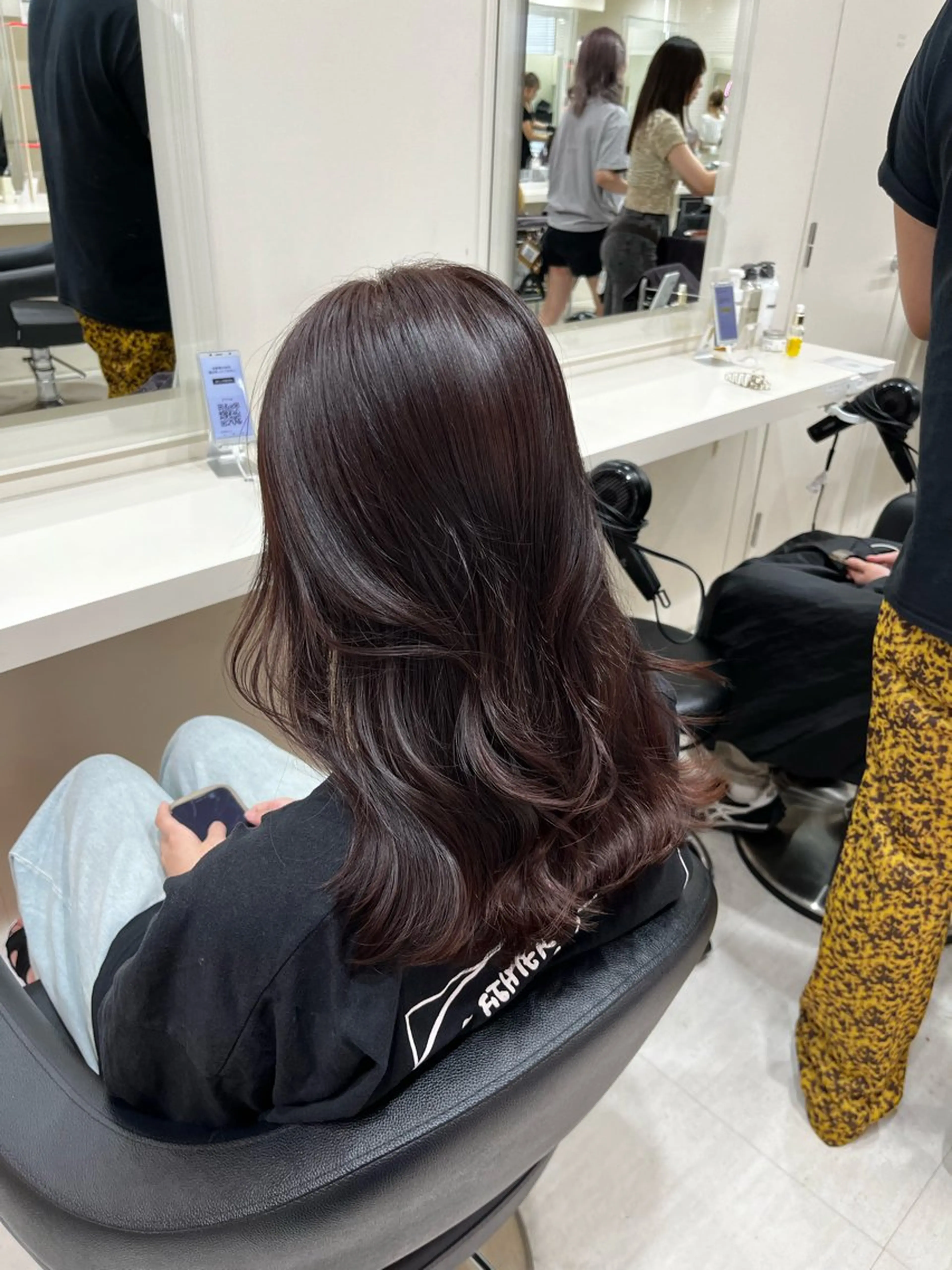 ミディアム カラー ヘアカラー トリートメント 💟RINNA 艶カラー💟のヘアスタイル