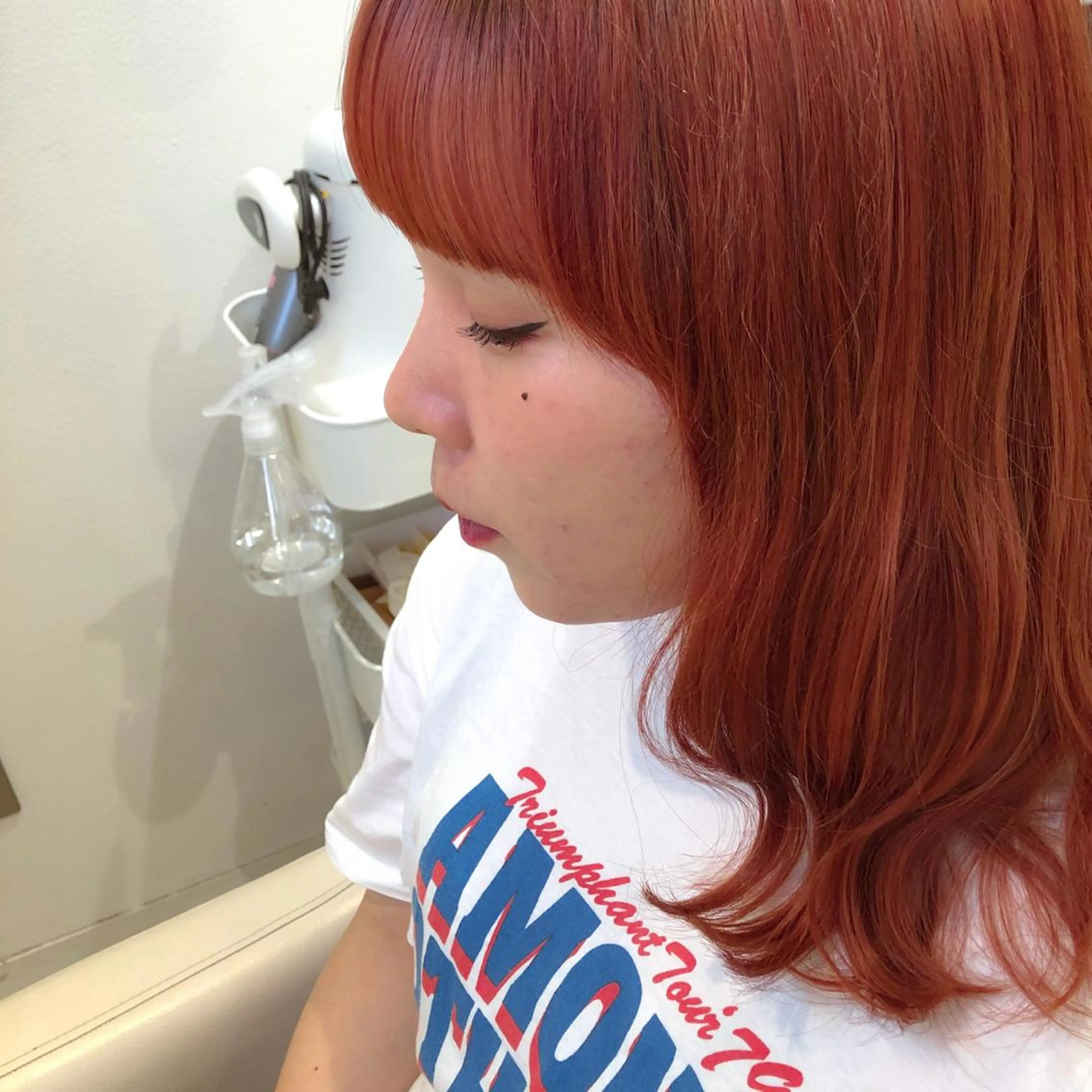 セミロング カラー ハイトーンカラー オレンジ カット ヘアカラー トリートメント 低ダメージ施術/ 🐮牛木 史裕🐮のヘアスタイル