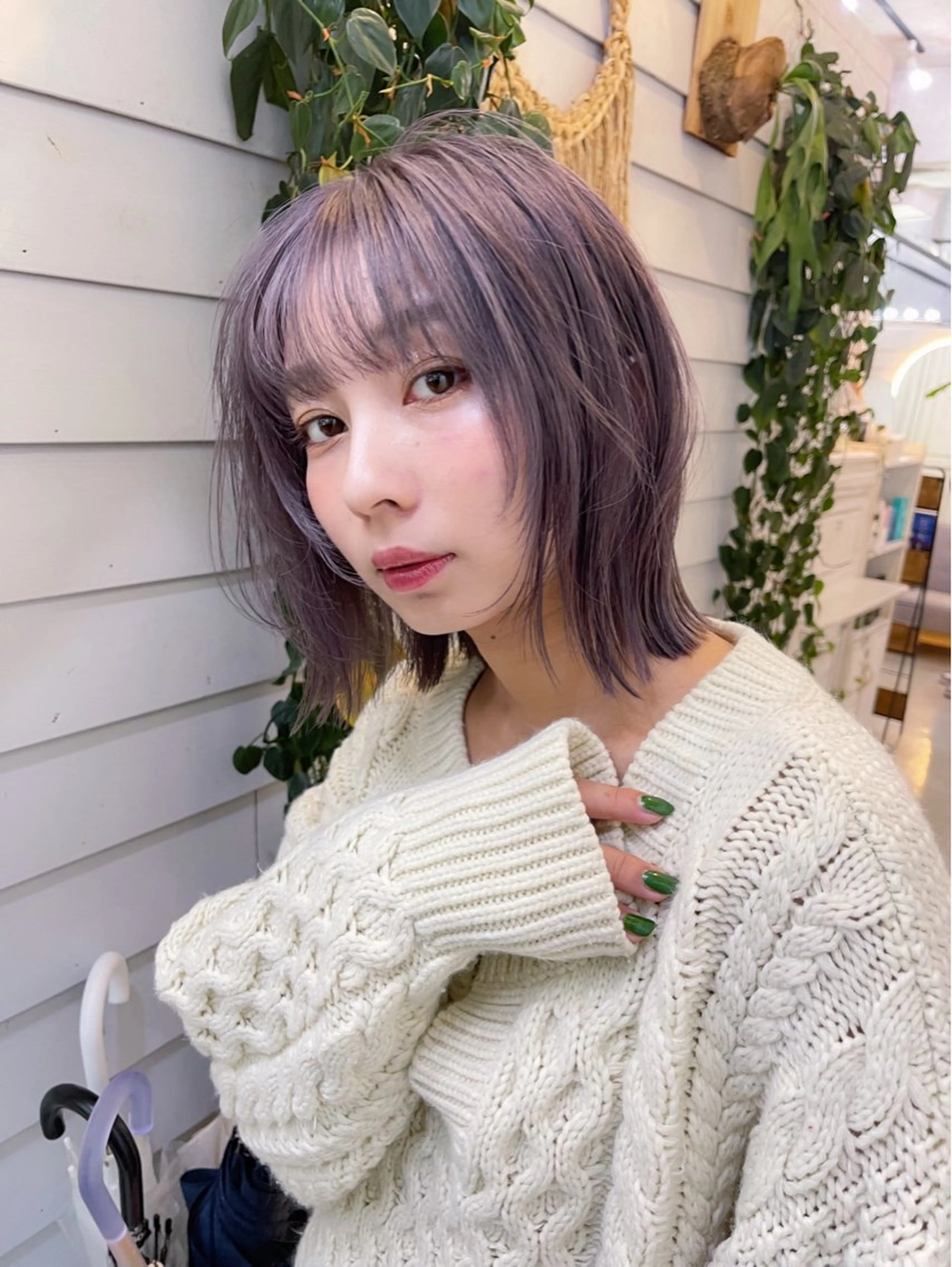 ミディアム カラー ラベンダーカラー ヘアカラー トリートメント AiM 大名　似合わせカットのヘアスタイル