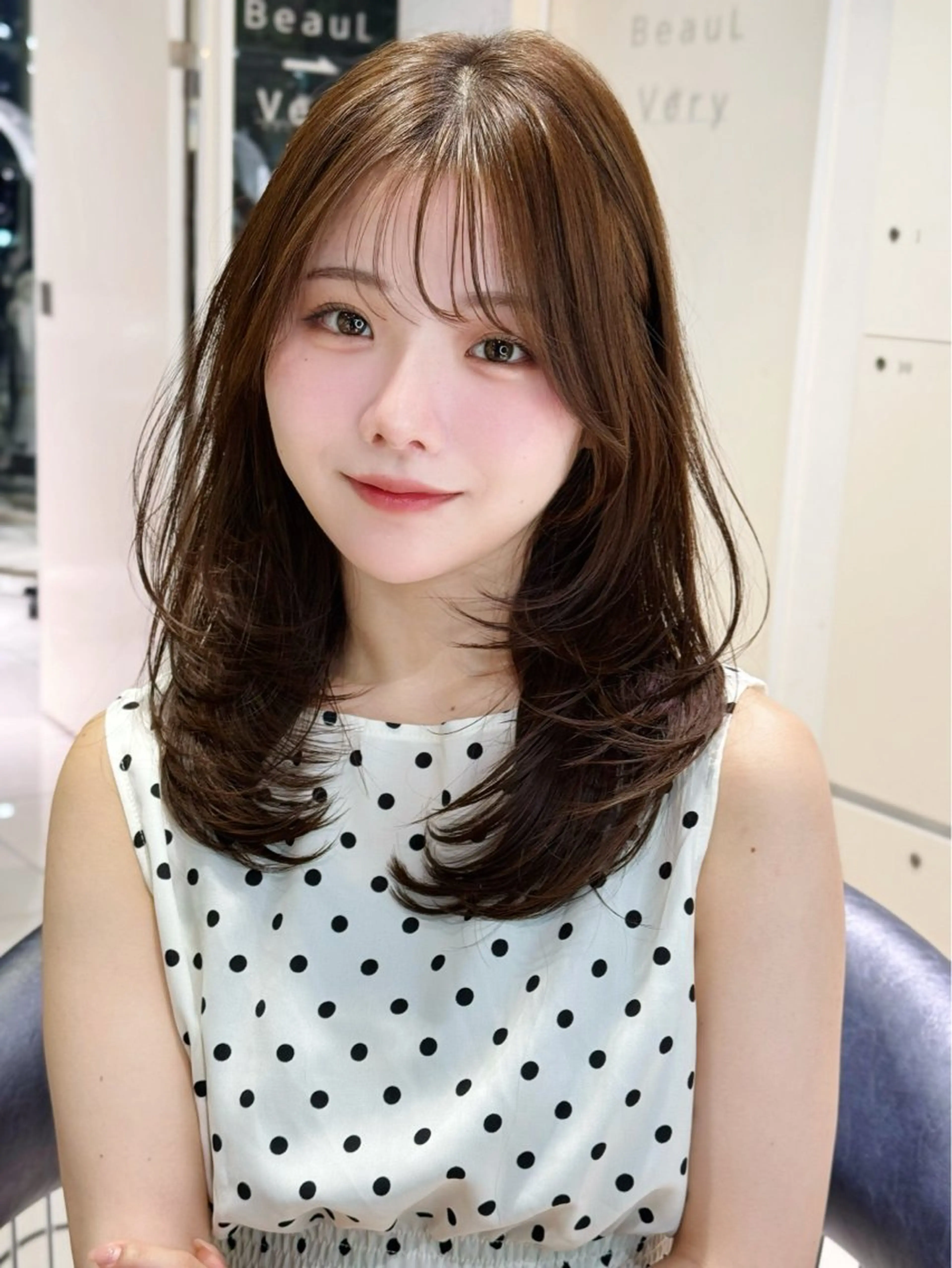 セミロング カラー ヘアカラー トリートメント 🤎韓国ヘア ベージュ まゆか🤎のヘアスタイル