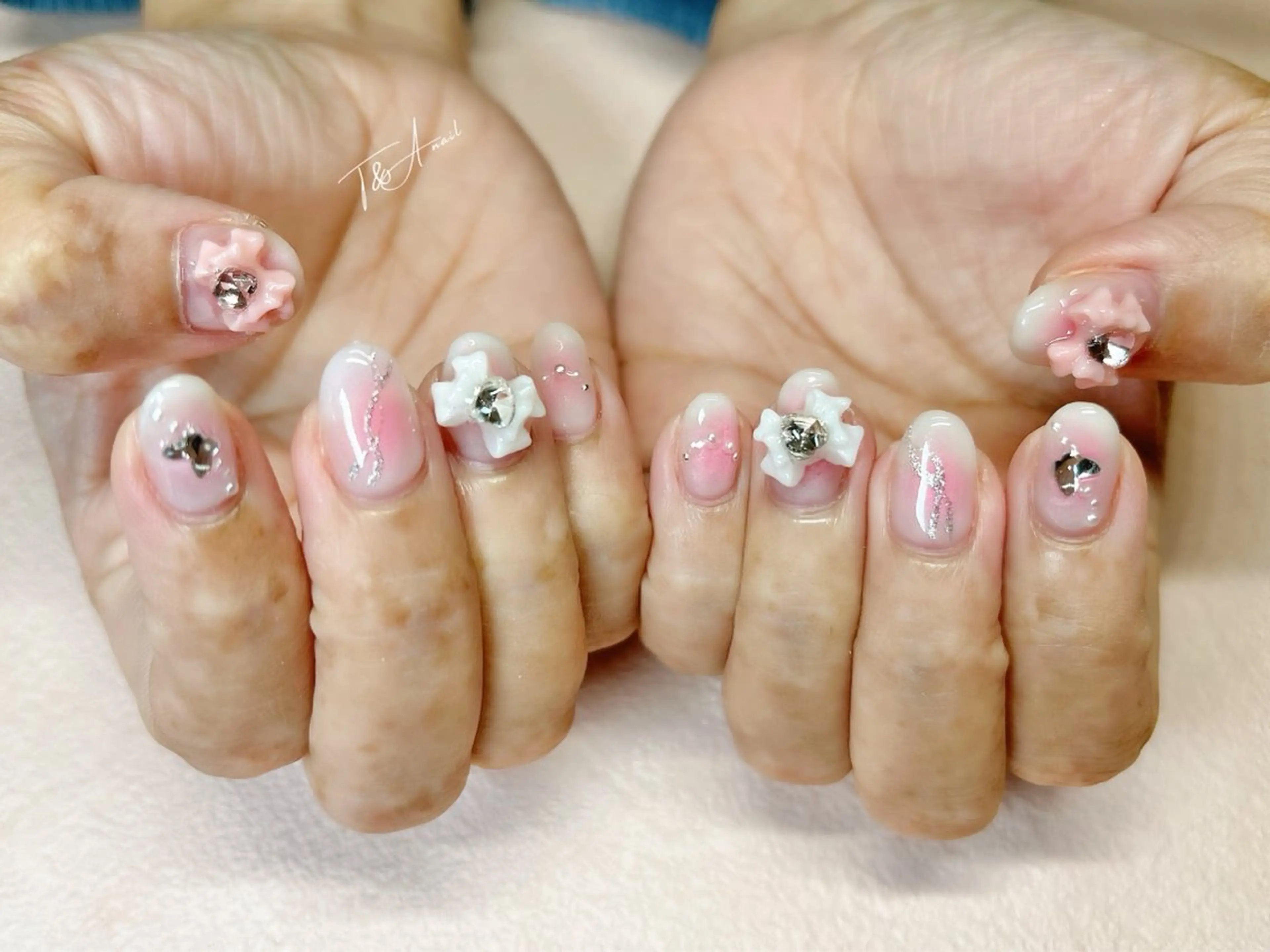 ネイル チークネイル ジェルネイル ピンク リボン スカルプネイル ハンドネイル T&A nailのネイルデザイン