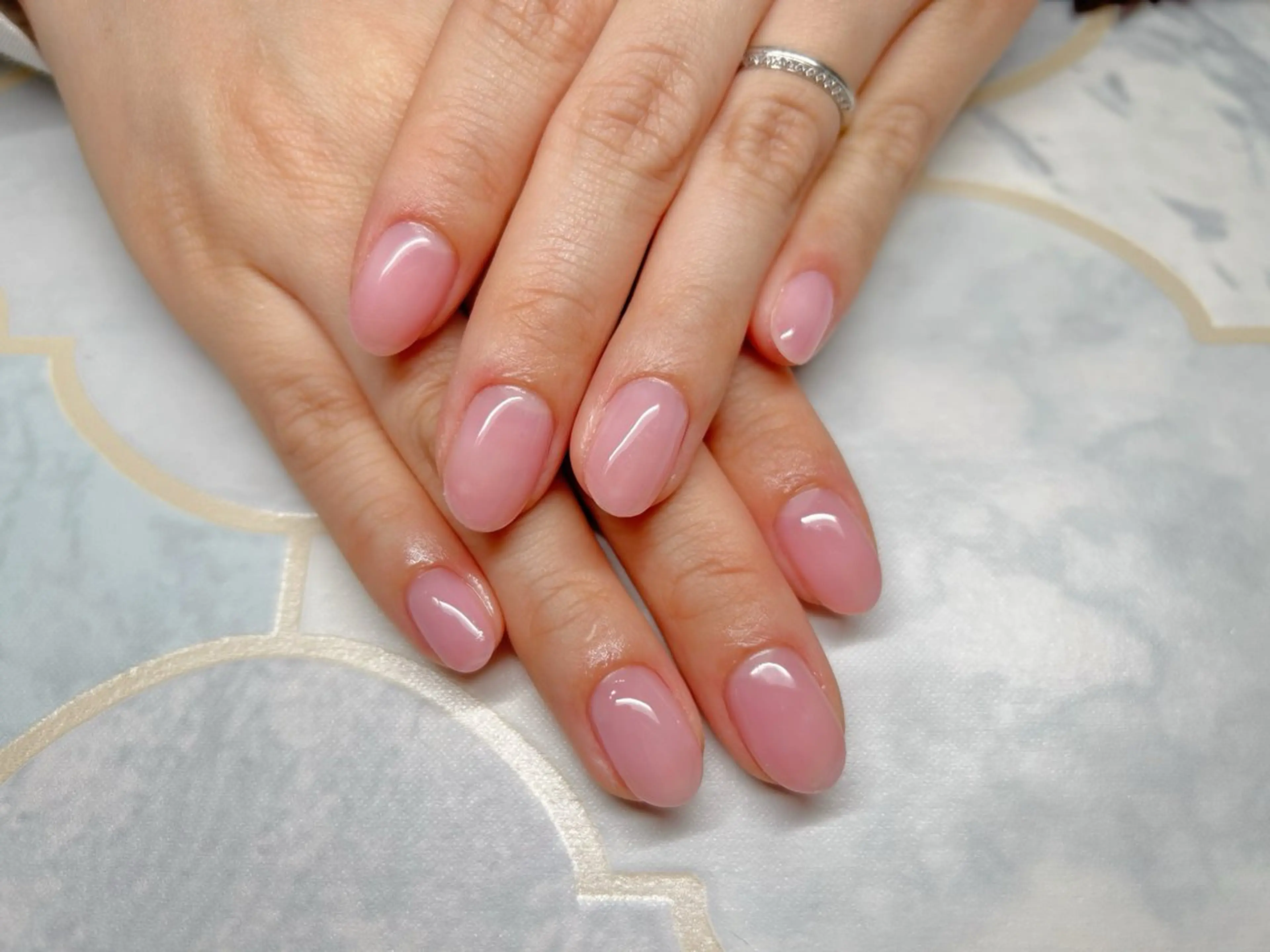 ネイル シンプルネイル Lisa’s Salonのネイルデザイン