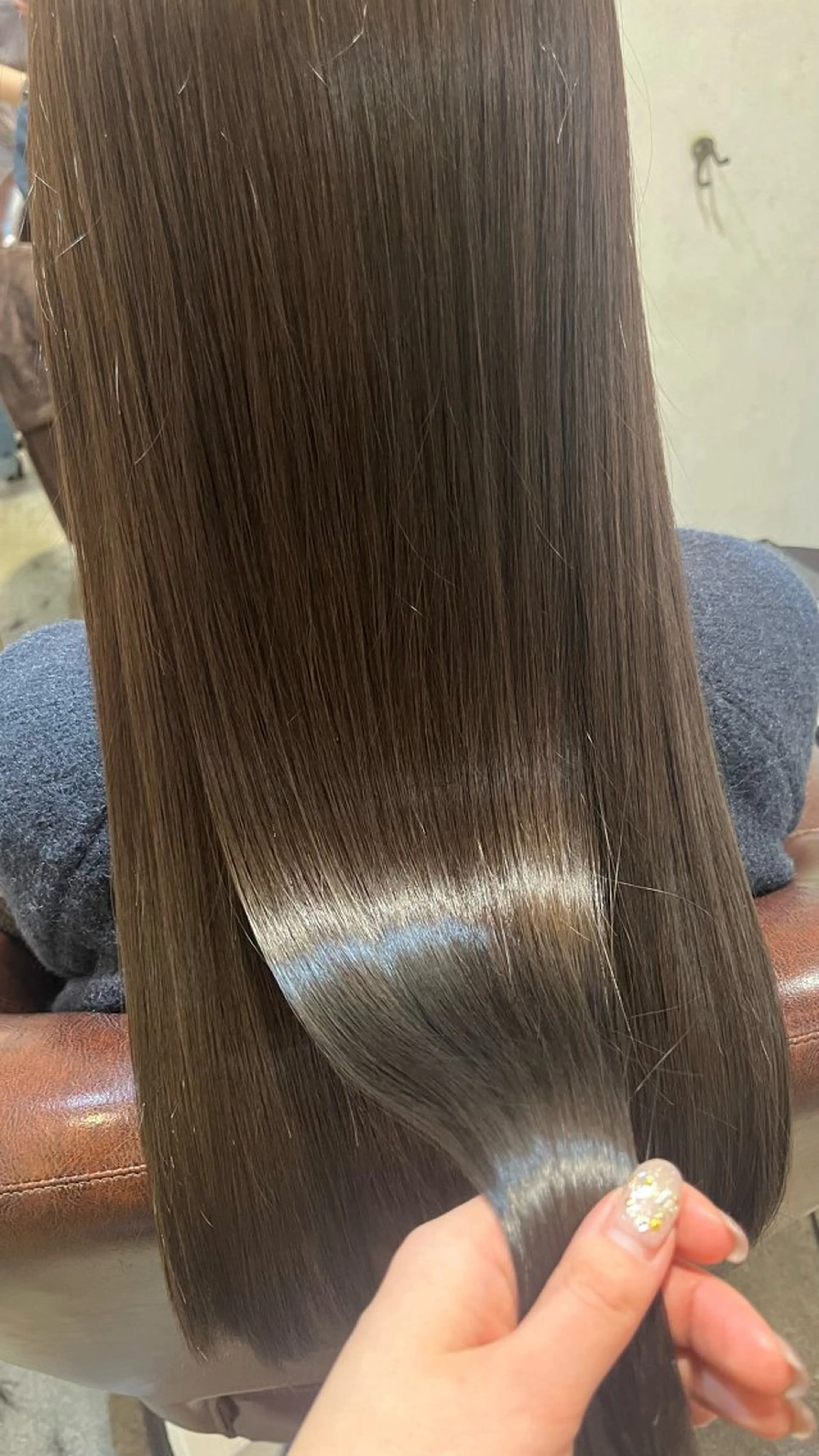 ロング カラー 透明感カラー グレージュ オリーブグレージュ オリーブグレー 🎀RUI/髪質改善 /美髪矯正/艶カラーのヘアスタイル