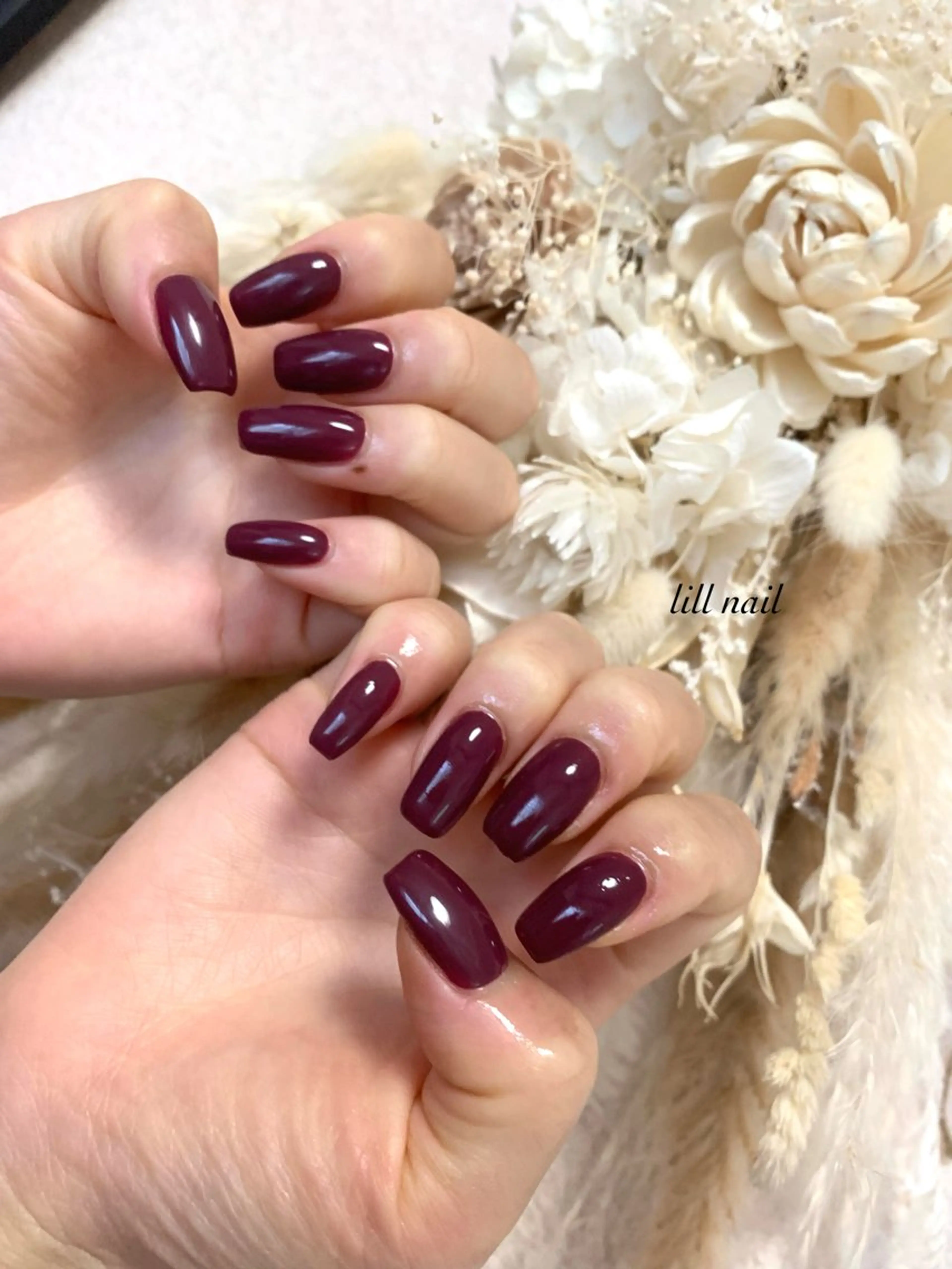 セミロング pllia beautyのネイルデザイン