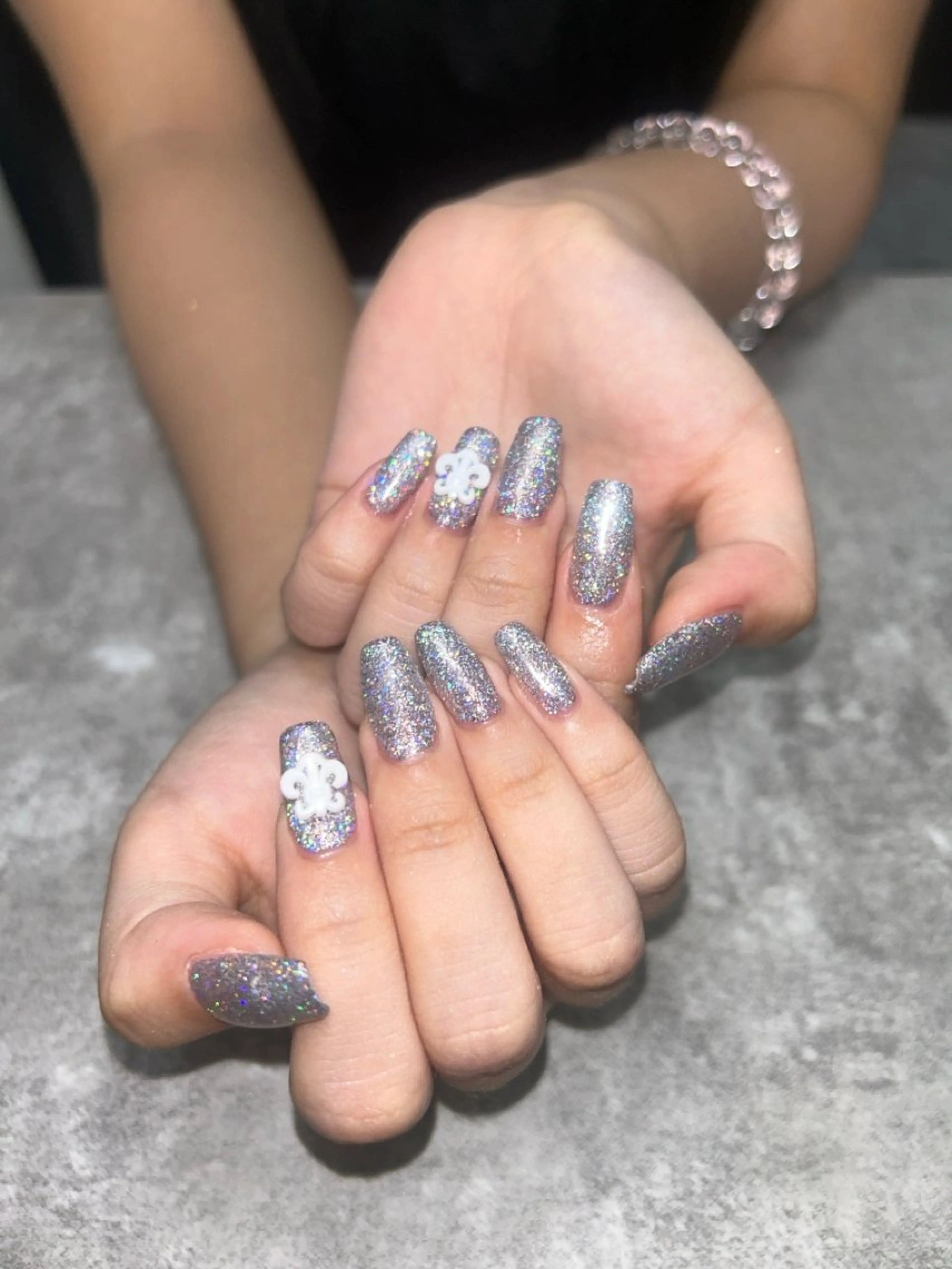 ネイル フラッシュネイル フレンチネイル グラデーション ラメ(グリッター) ワンカラーネイル Naru Kelinailのネイルデザイン