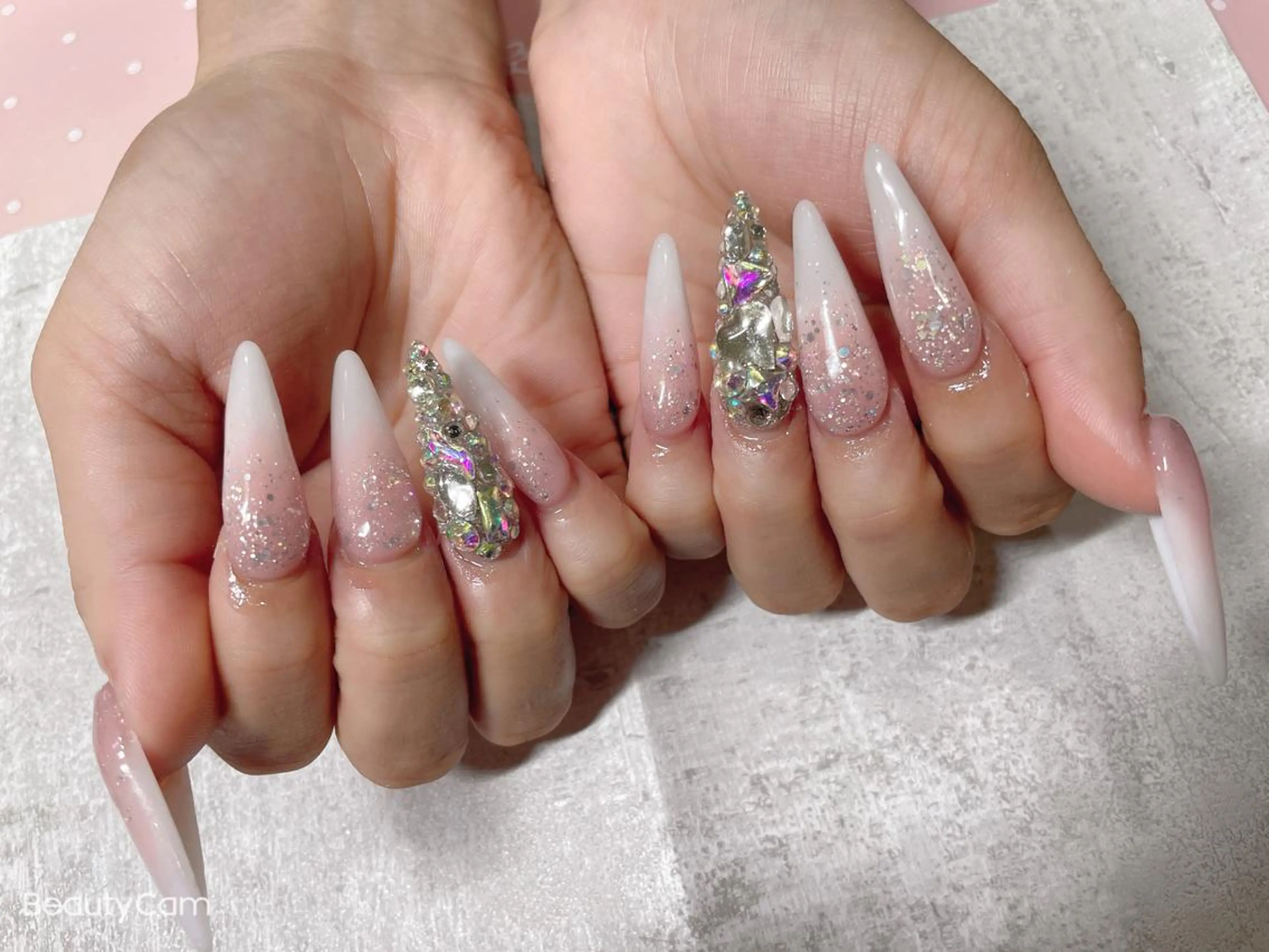 ロング ネイル 《LB》ラブリエ Nail&eyeのマツエク・マツパデザイン