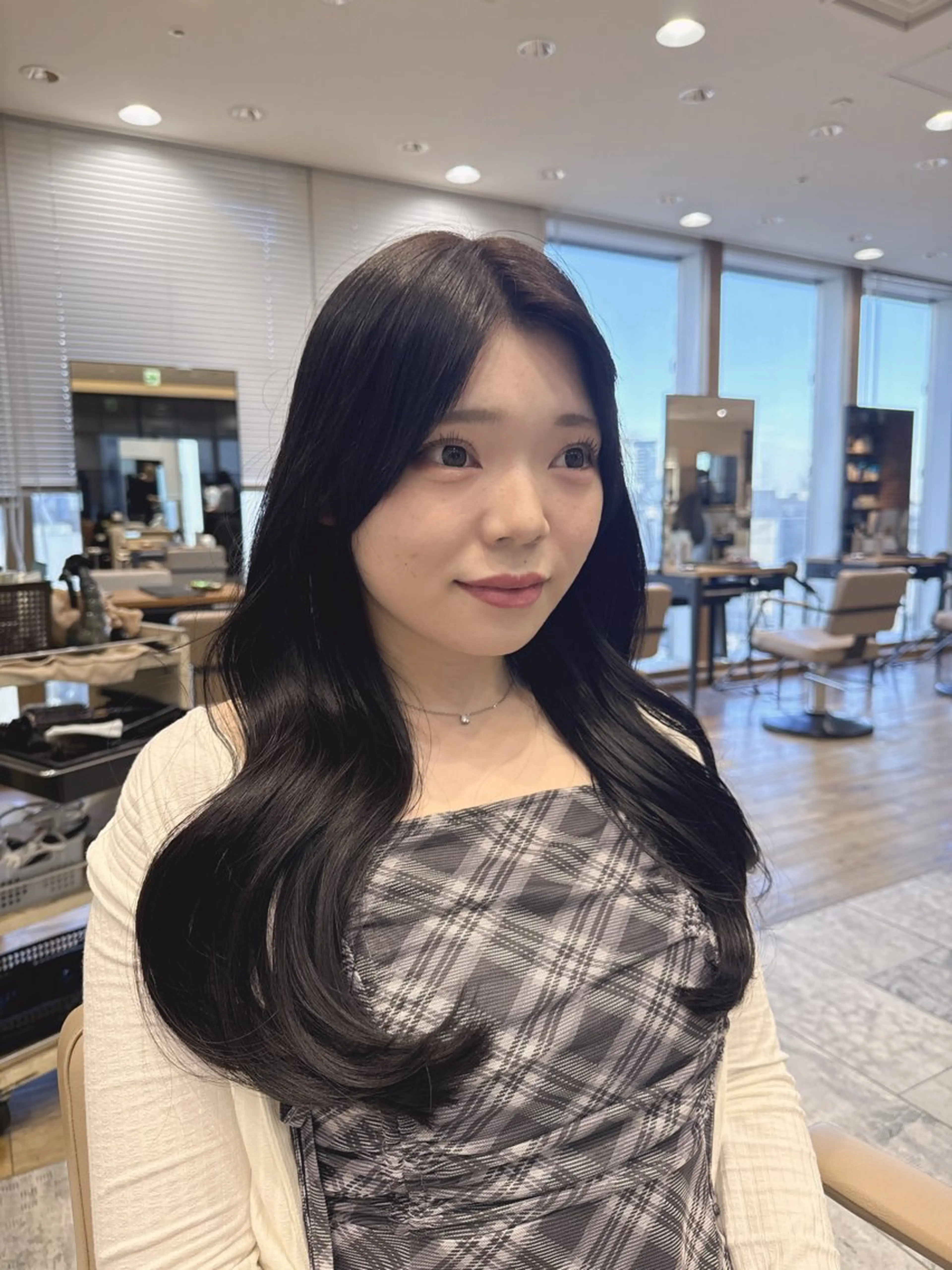 ロング カラー カット ヘアカラー トリートメント ヘッドスパ レイヤー/艶カラー 韓国/石戸谷海斗のヘアスタイル