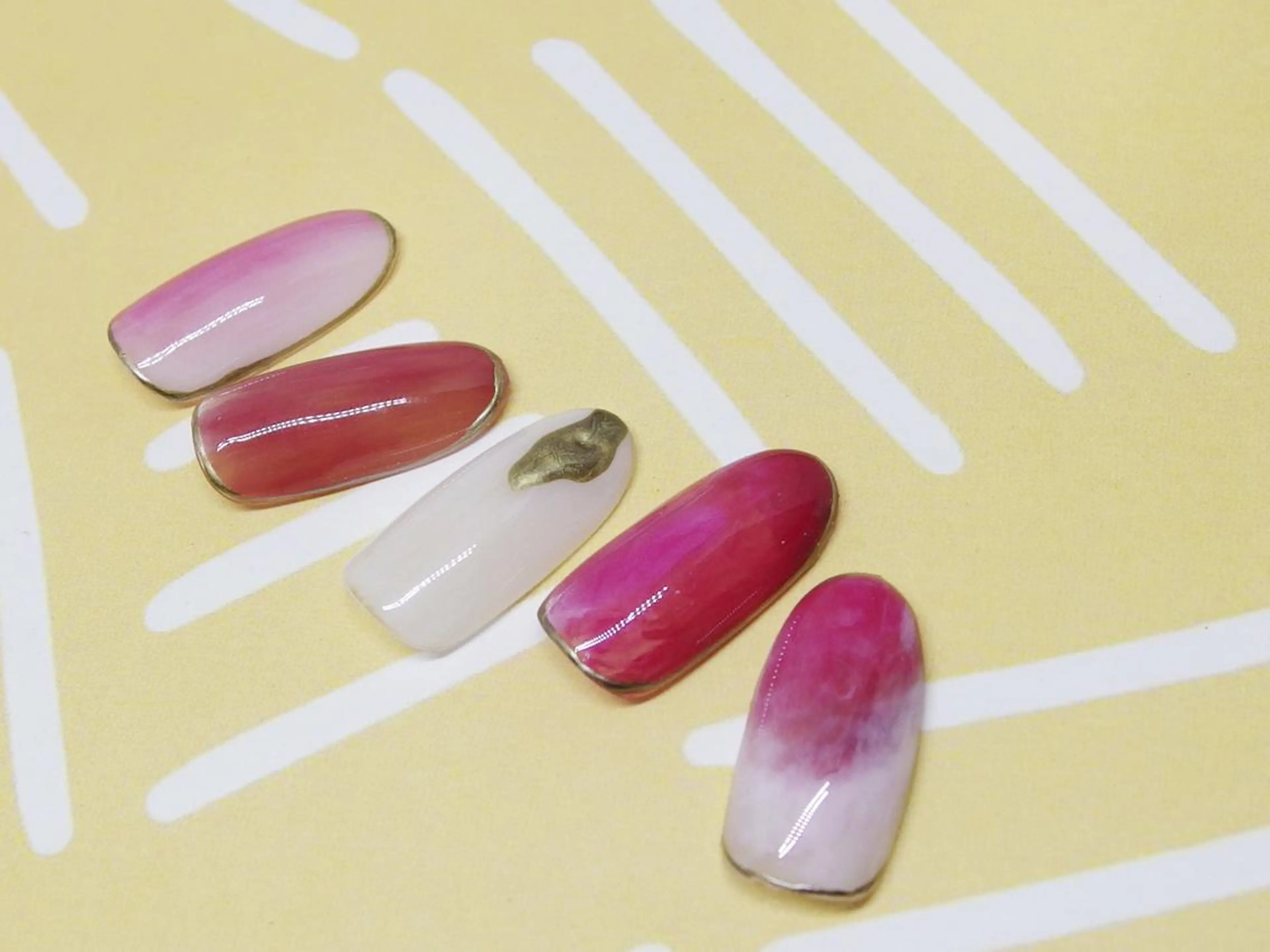 ネイル ハンドネイル ティーエヌ 金山駅東口店のネイルデザイン