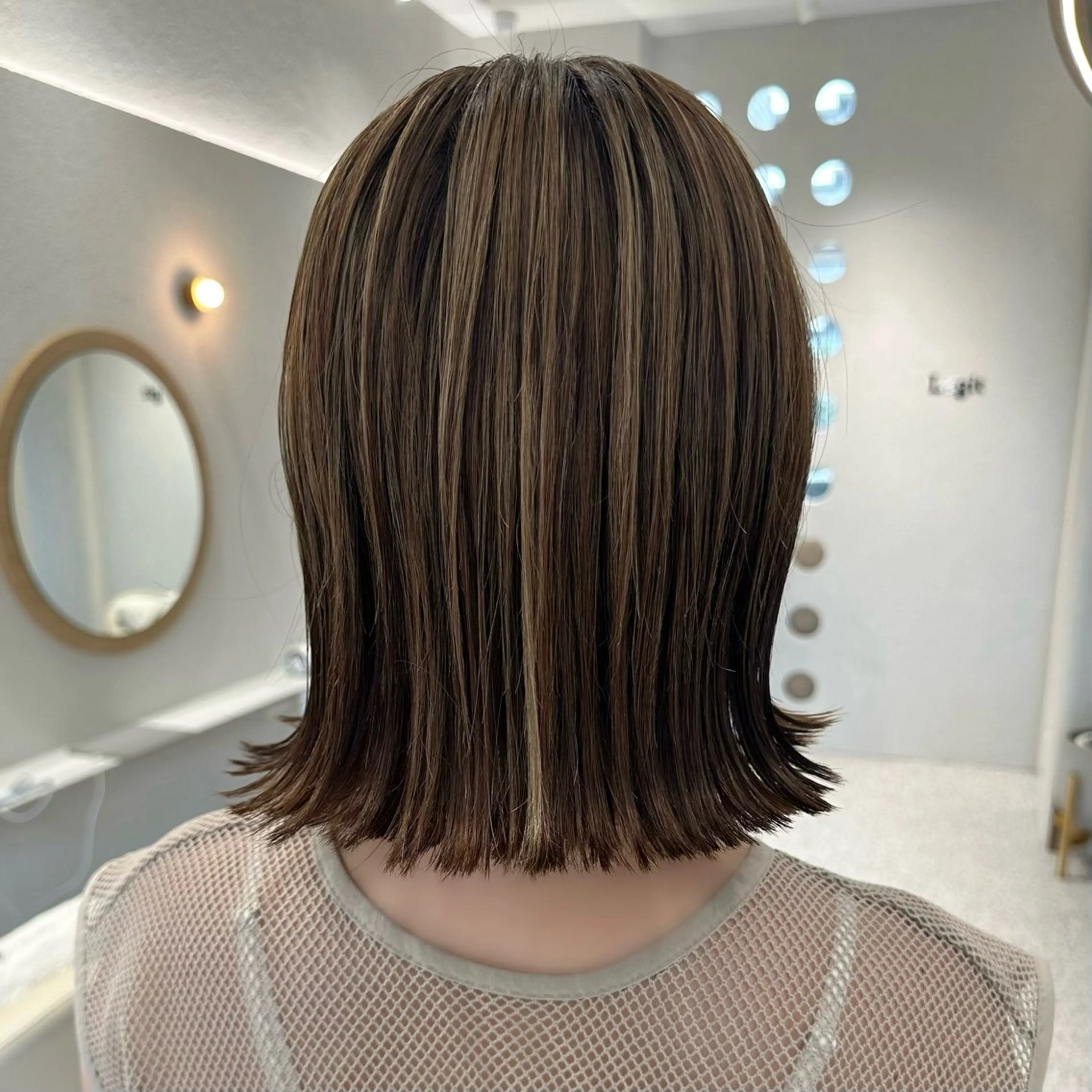 ミディアム ヘアカラー Legit 海老名所属・髪質改善💫カラー/ 縮毛矯正✨特化美容師のヘアスタイル