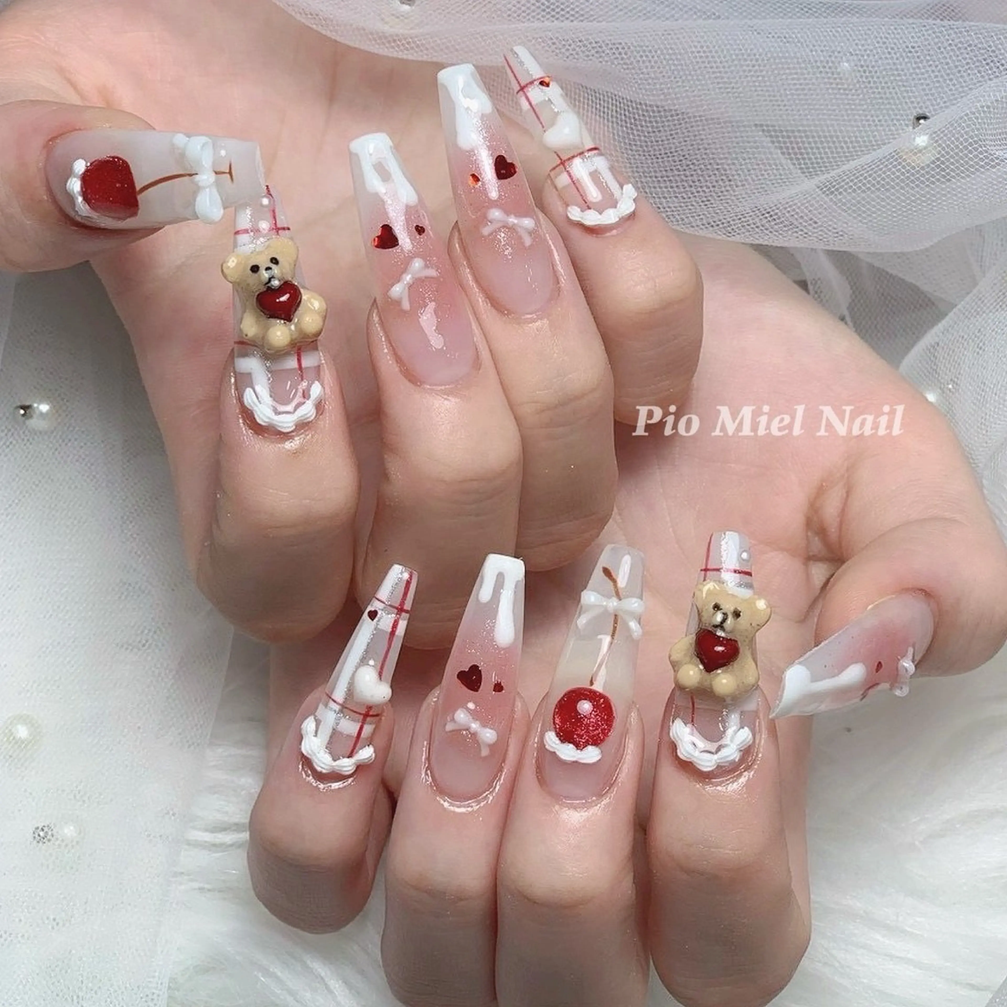 ネイル ハンドネイル HANA 長さだしのネイルデザイン