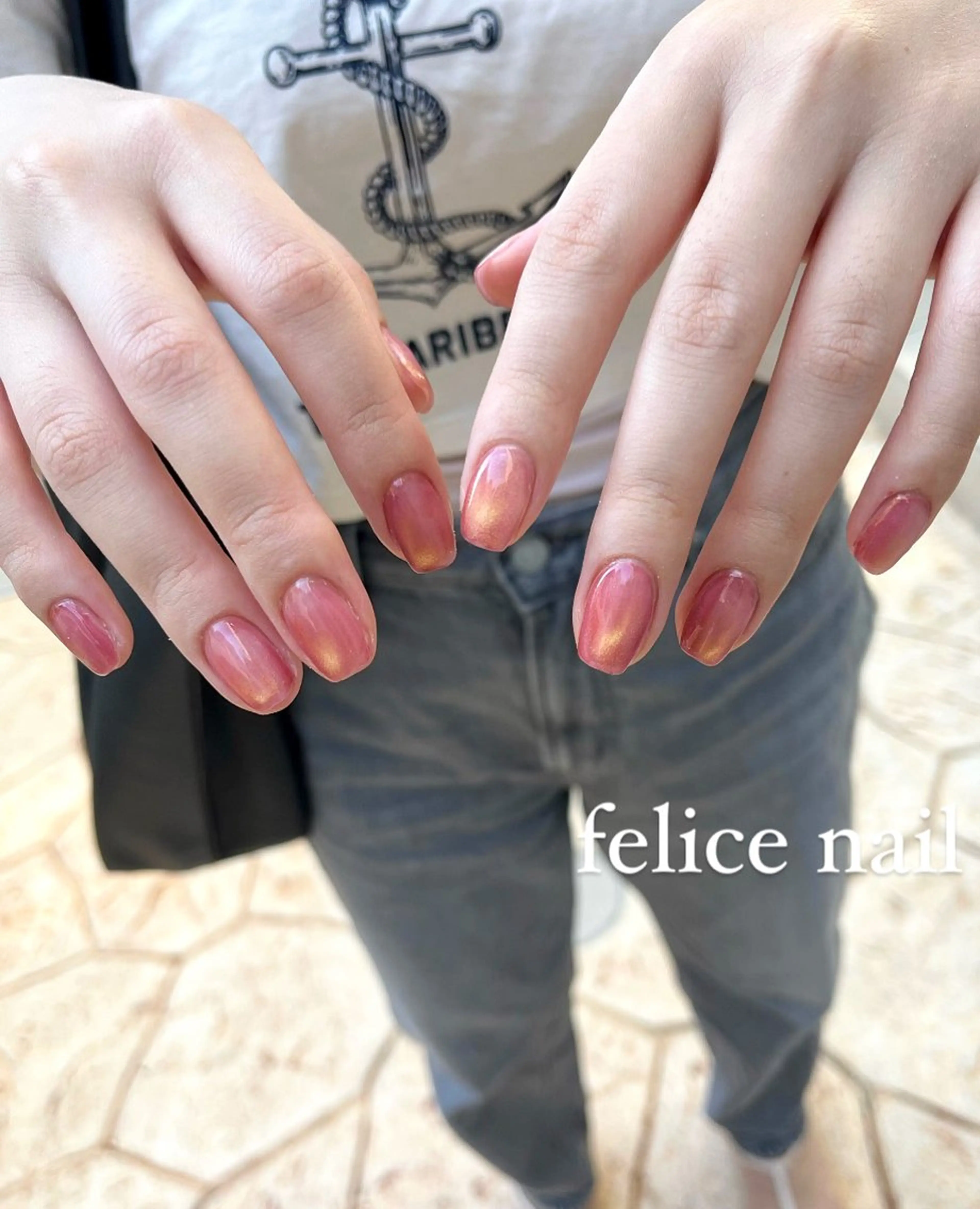 【hand or foot】マグネット／オーロラ／アシンメトリーの写真