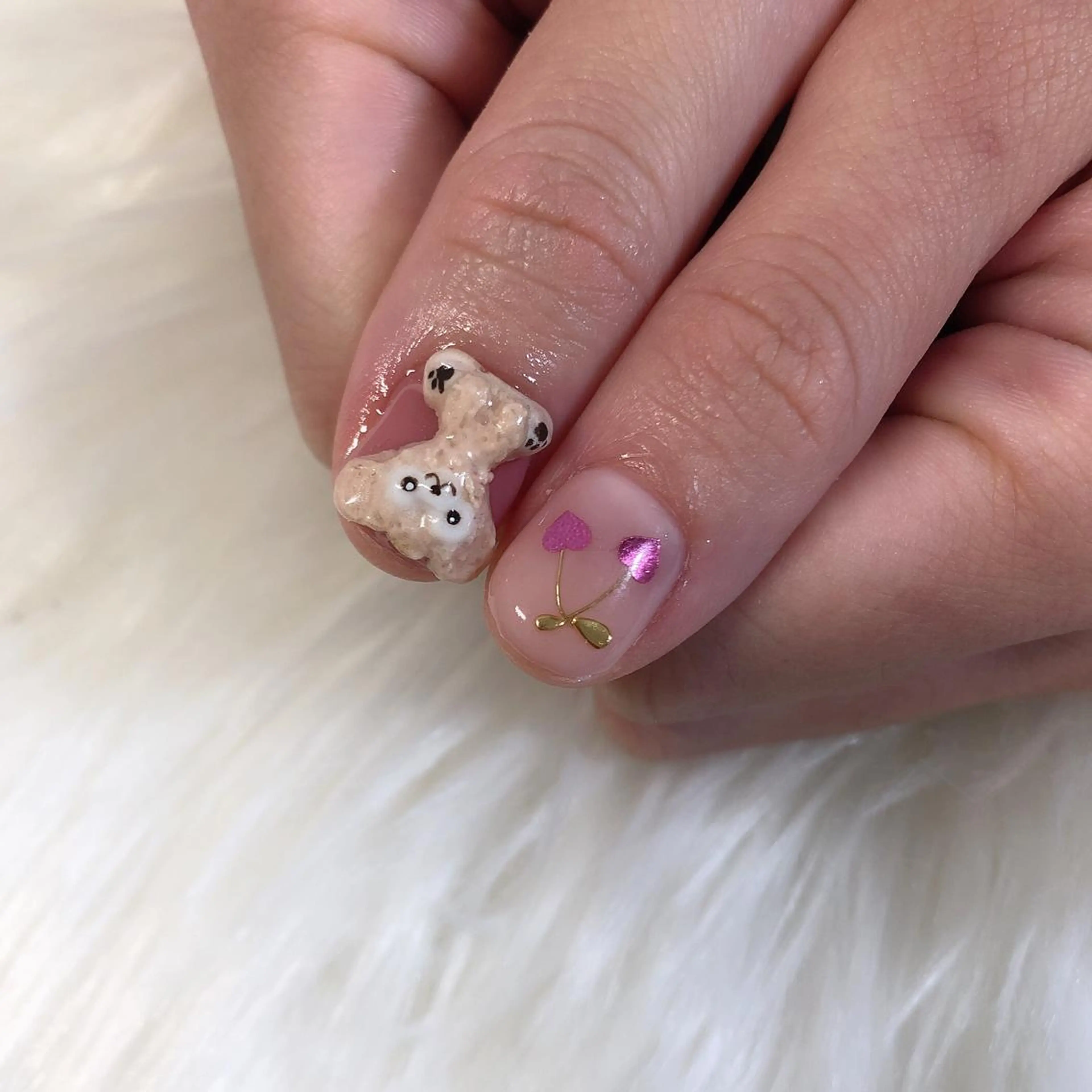 ネイル 西岡 杏のネイルデザイン