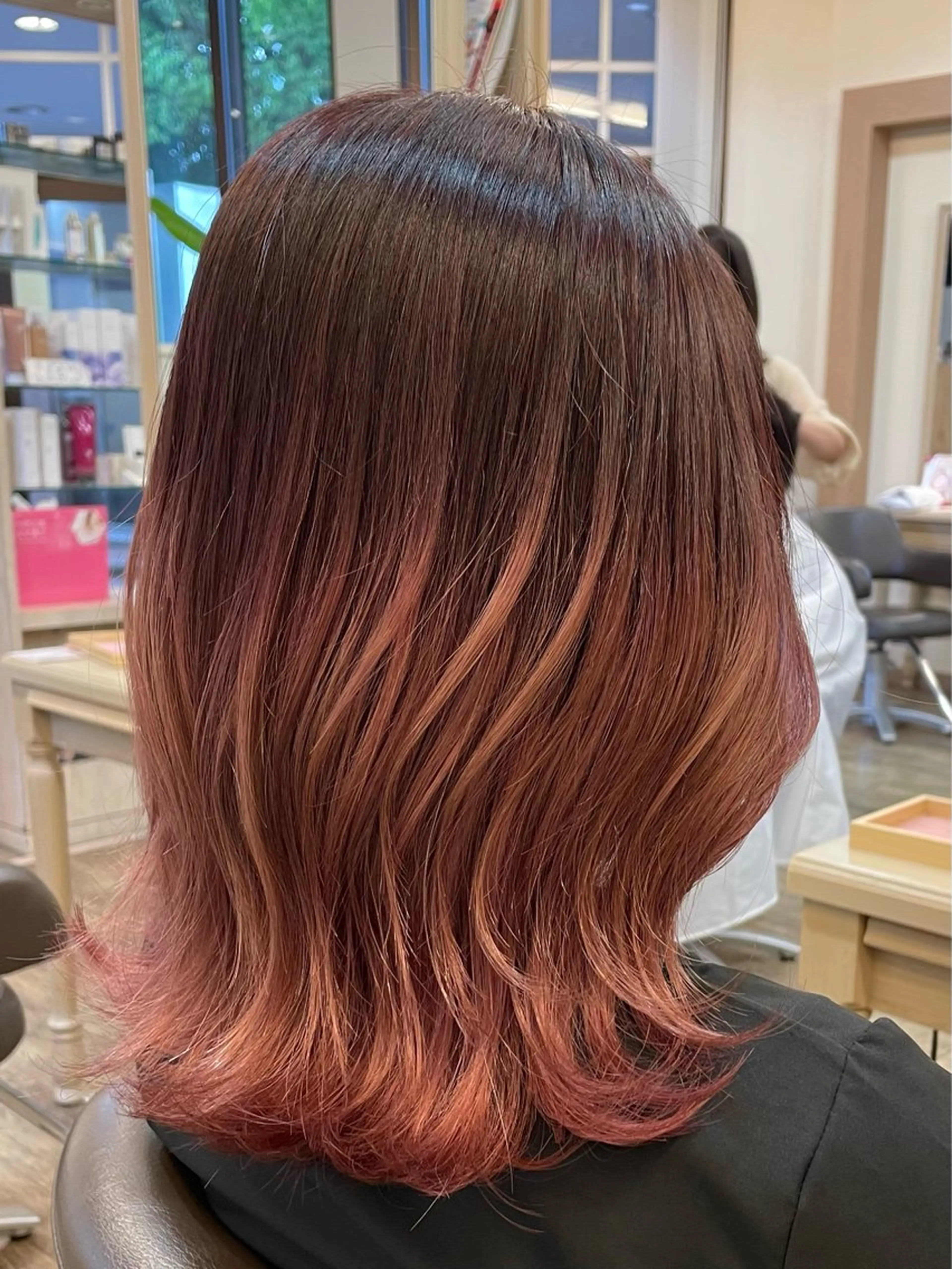 セミロング ヘアカラー sawa tamaeのヘアスタイル