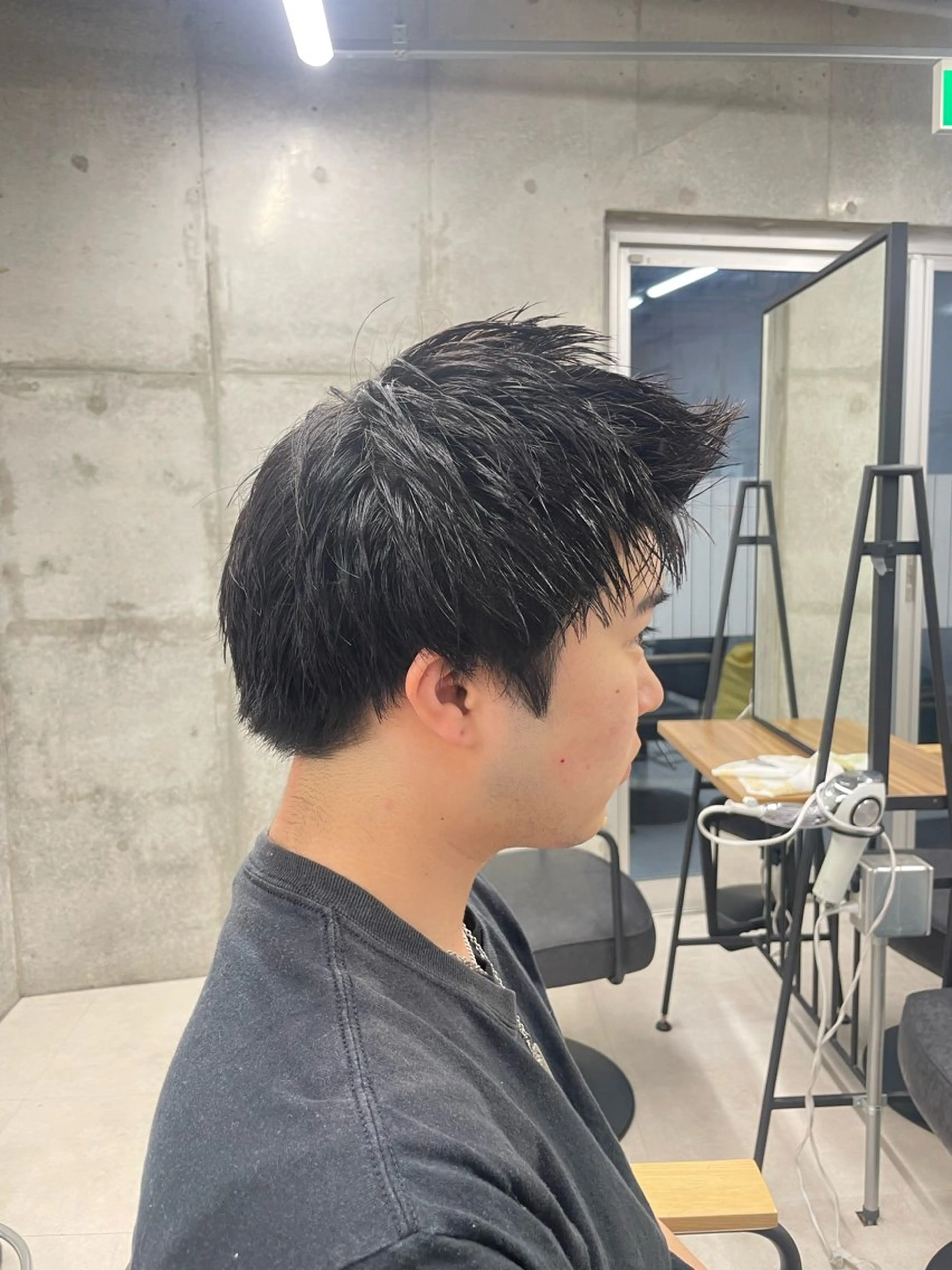 ショート メンズ 江頭 暁のヘアスタイル