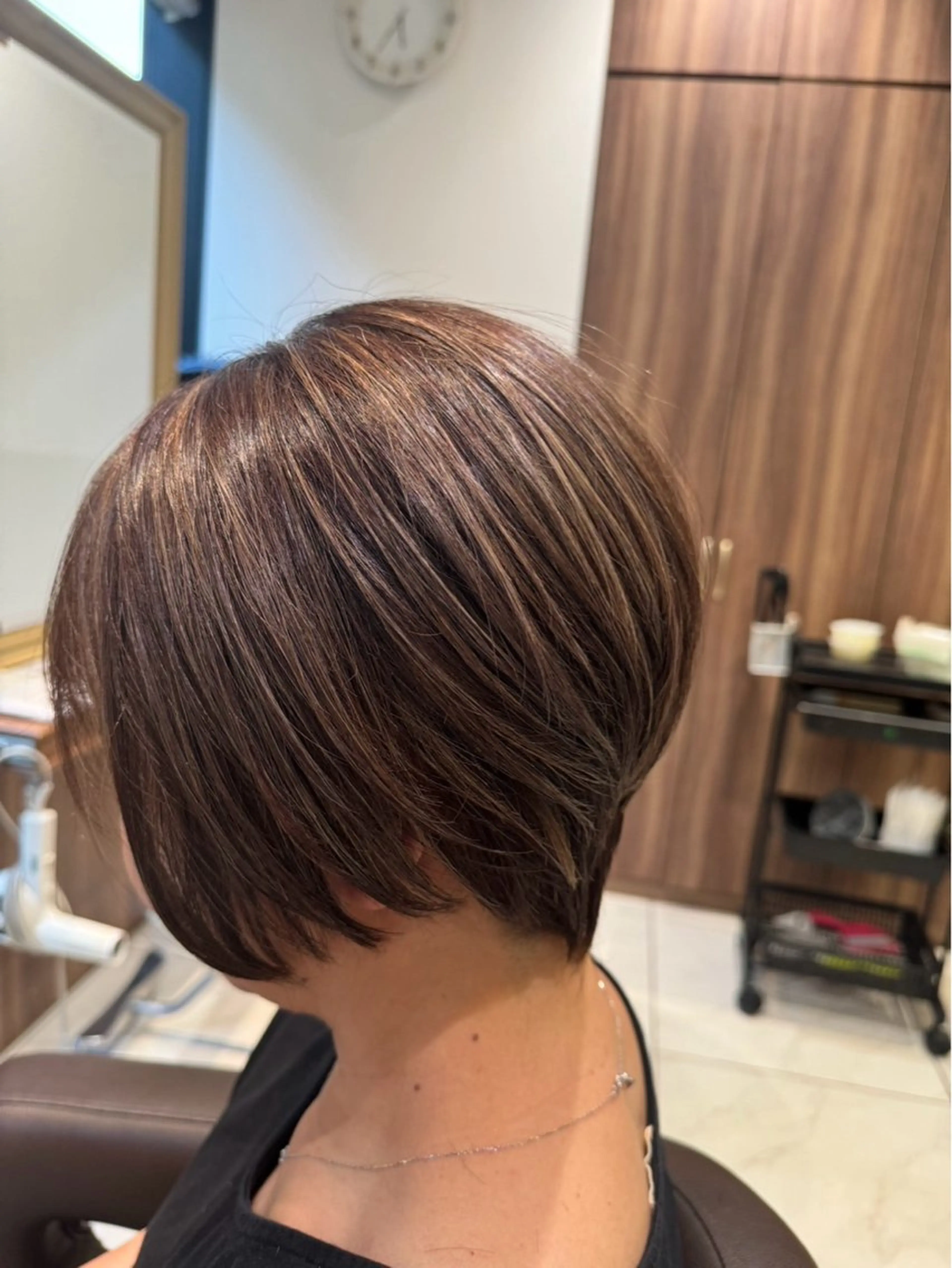 ショート 加藤 里歩のヘアスタイル