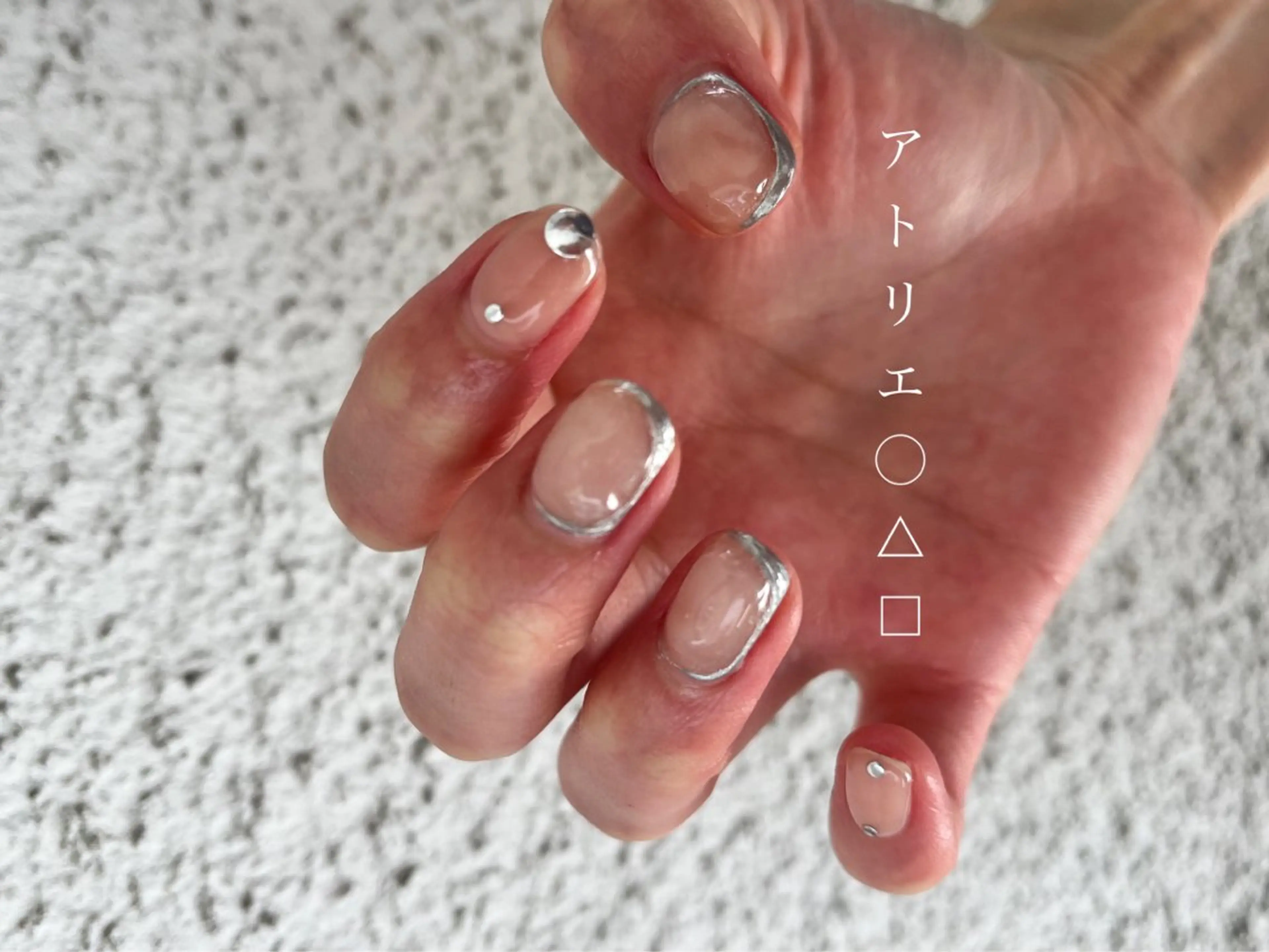 ネイル ハンドネイル アトリエ ○△□のネイルデザイン