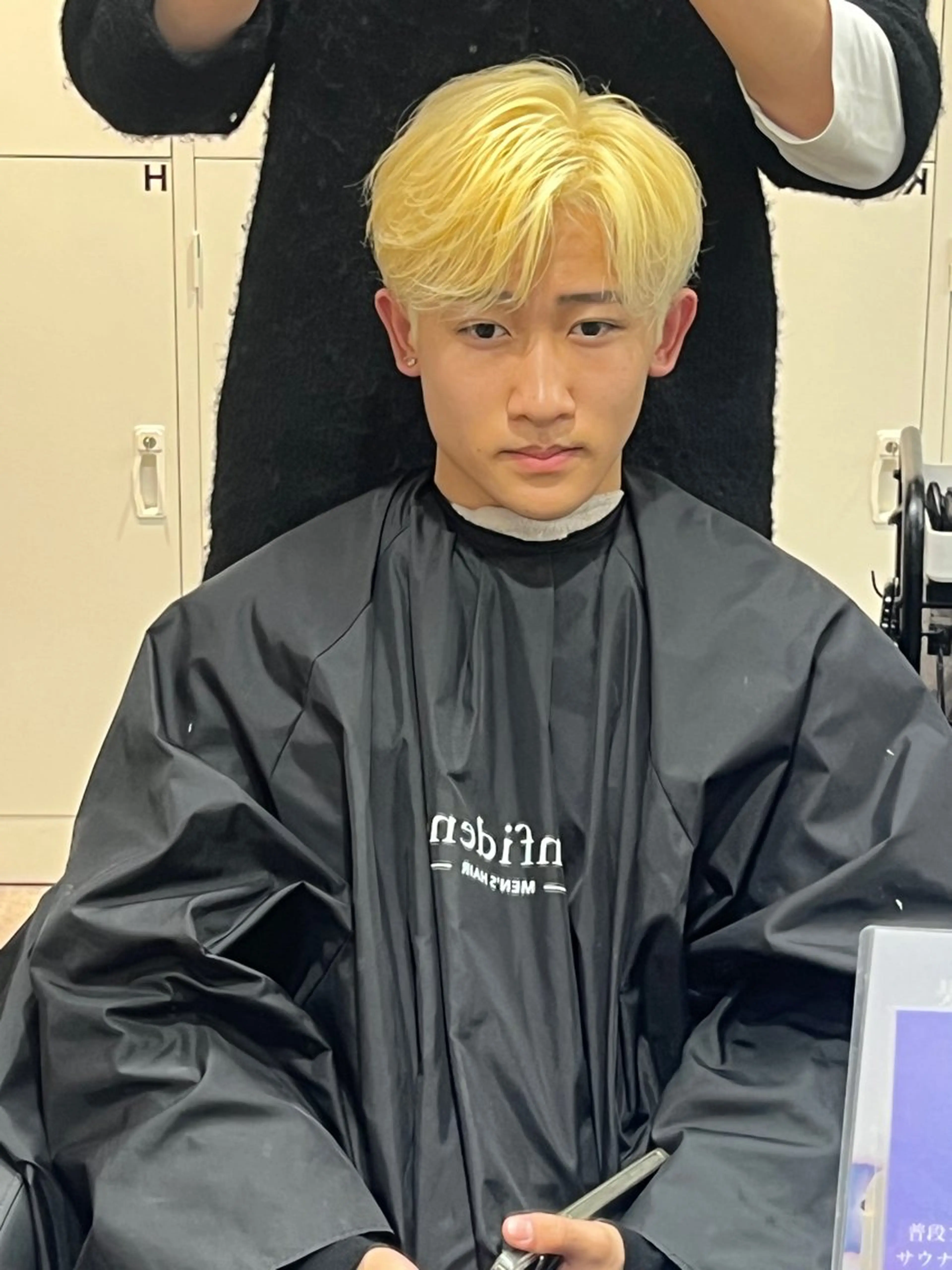 カラー ブリーチ1000円！ メンズ特化板倉高史郎のヘアスタイル