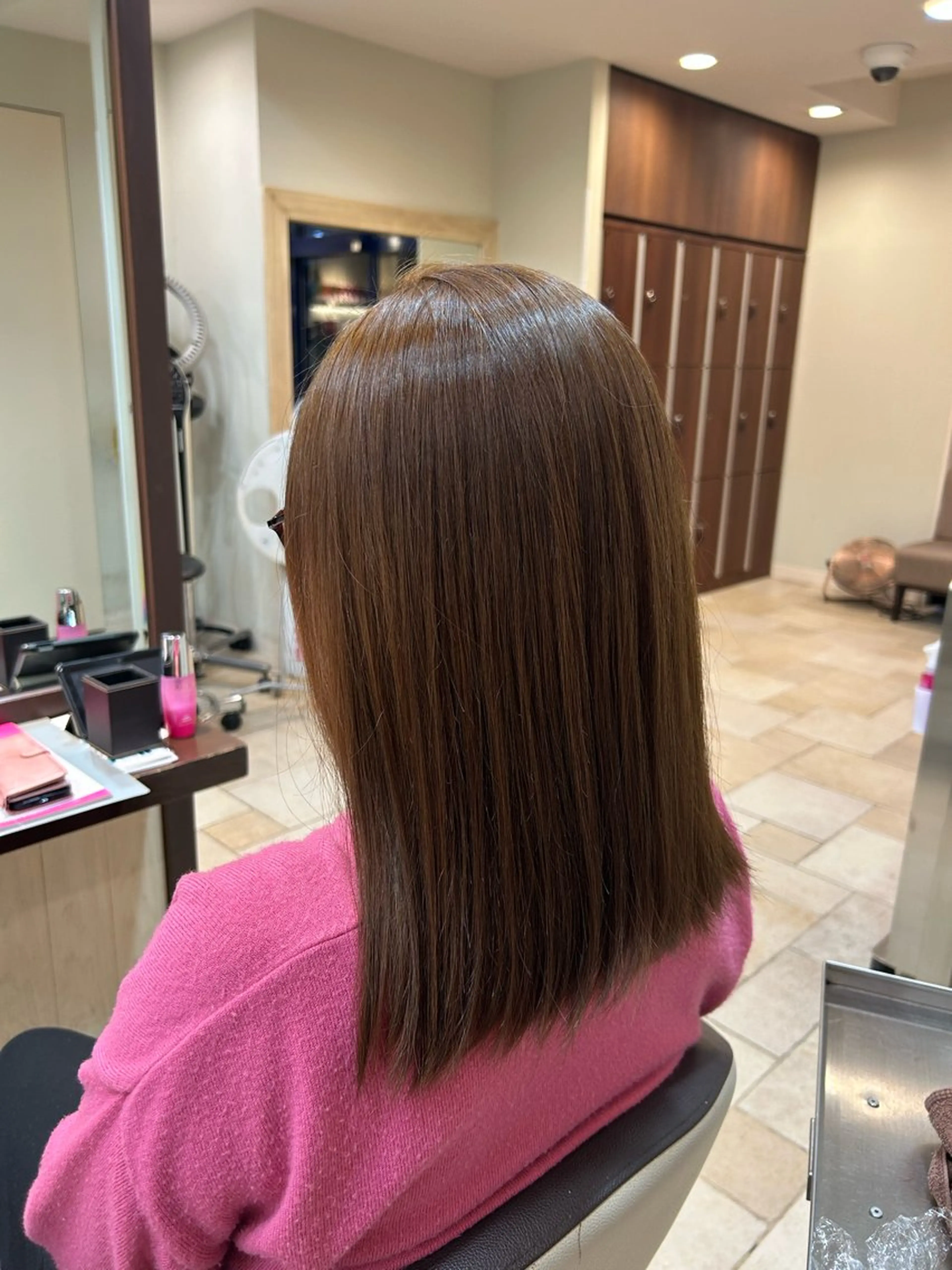 ミディアム ヘアカラー 脇野 真琴のヘアスタイル