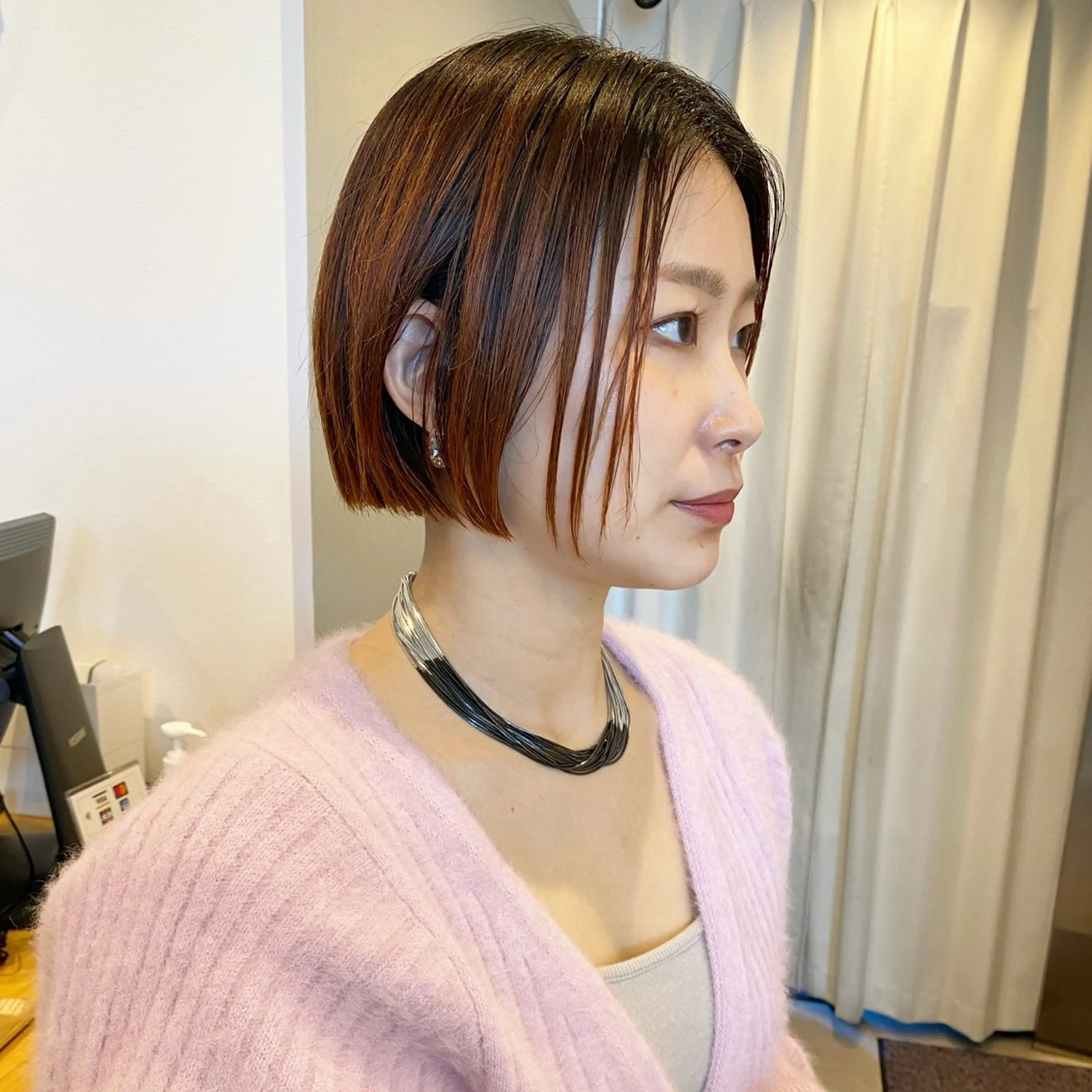 ショート ハイライト 髪質改善 レイヤーカット ショートヘア また会いたくなる 美容師【KENTA】のヘアスタイル