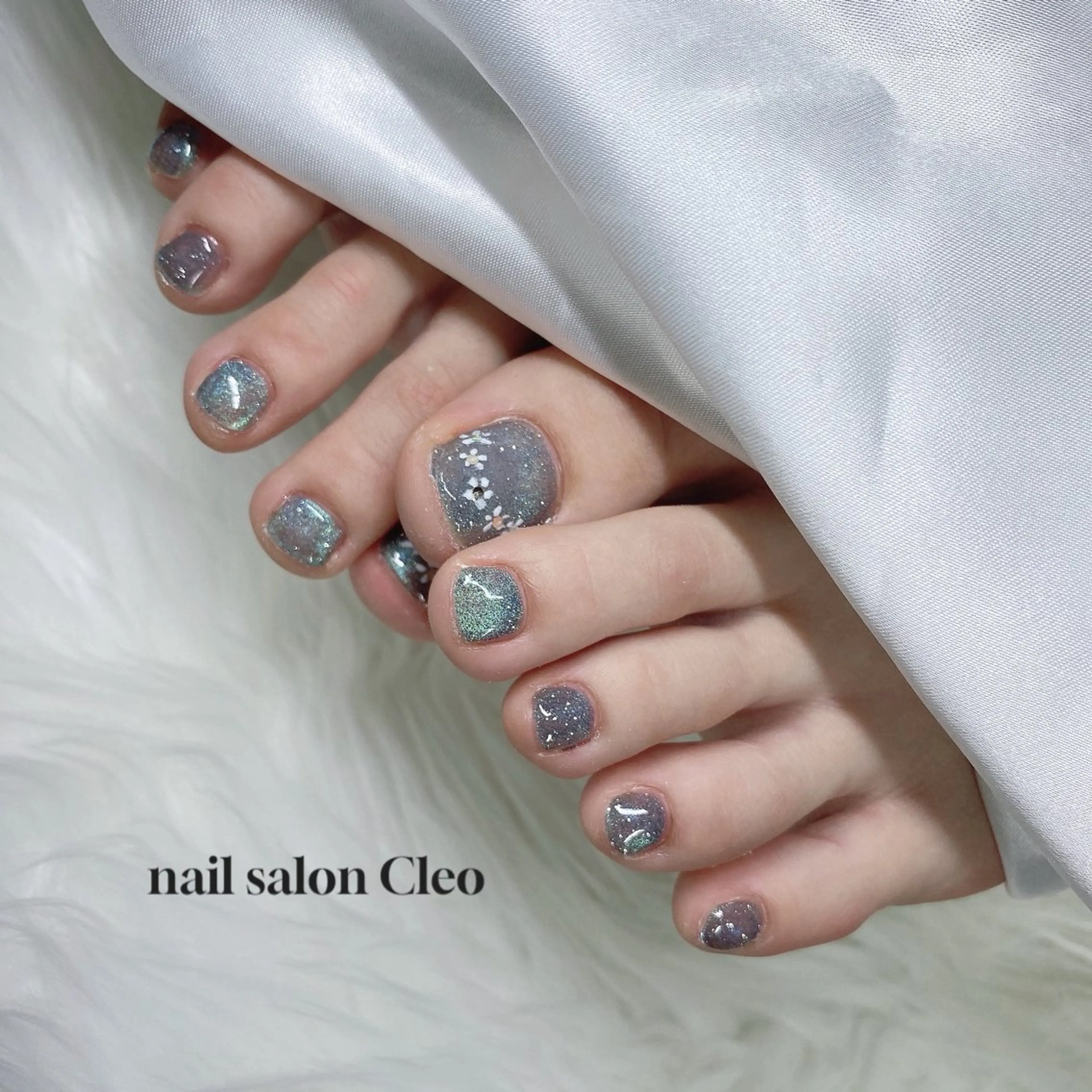 ネイル アートネイル ブルー 氷ネイル・うるうるネイル キラキラネイル マグネットネイル Cleo クレオのネイルデザイン