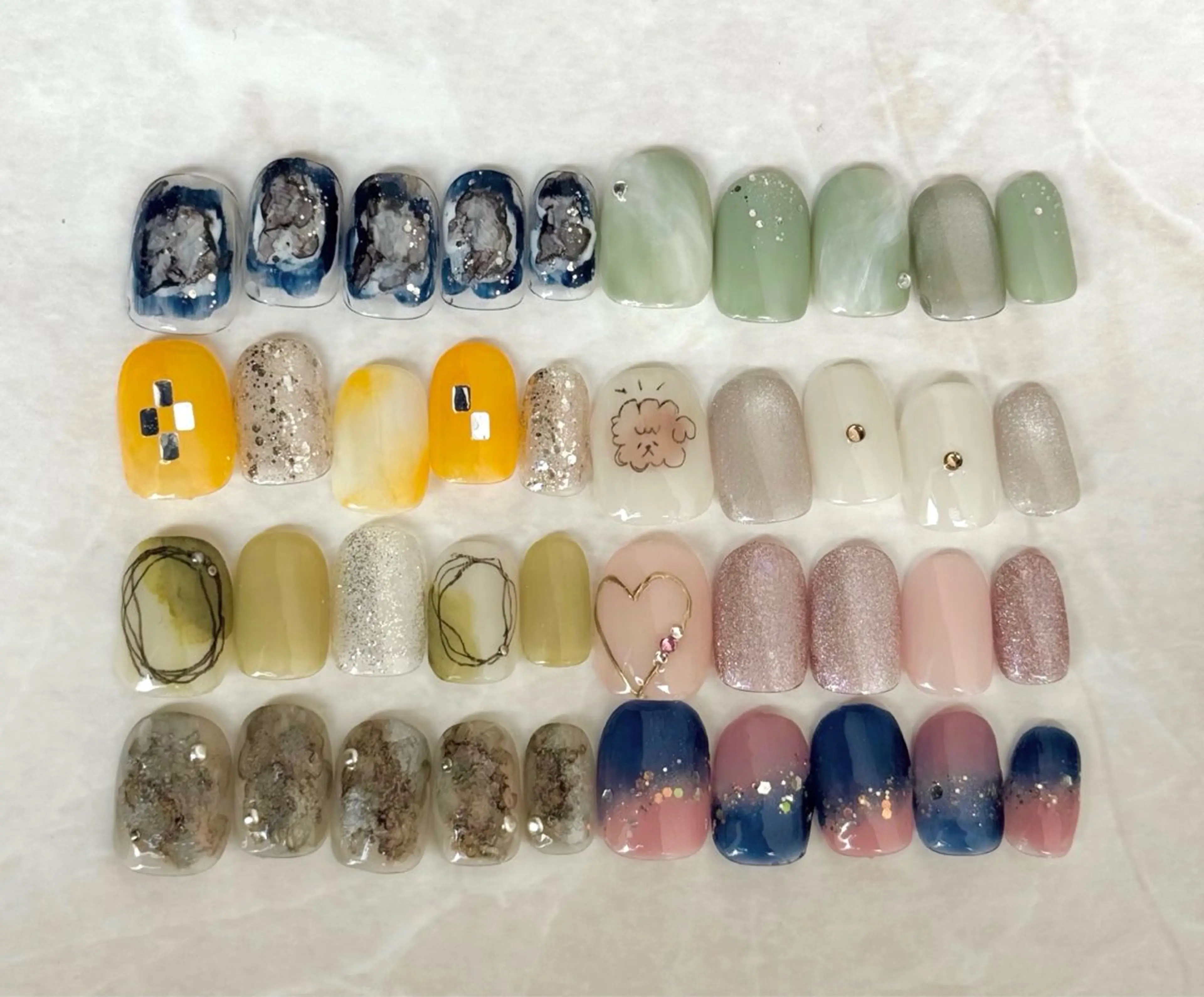 【ハンドネイル】オフあり定額デザインの写真