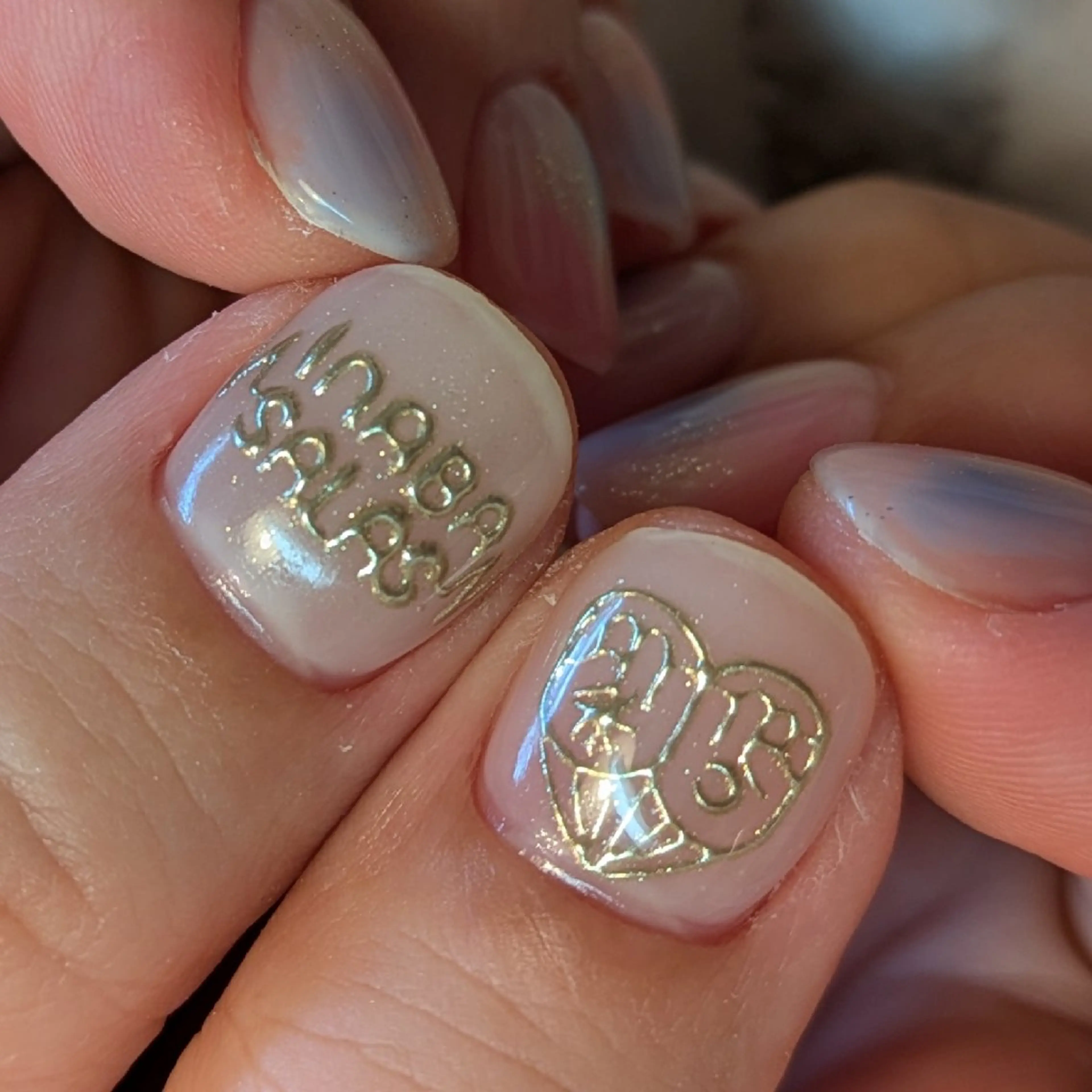 ネイル ジェヌインネイル 河内のネイルデザイン