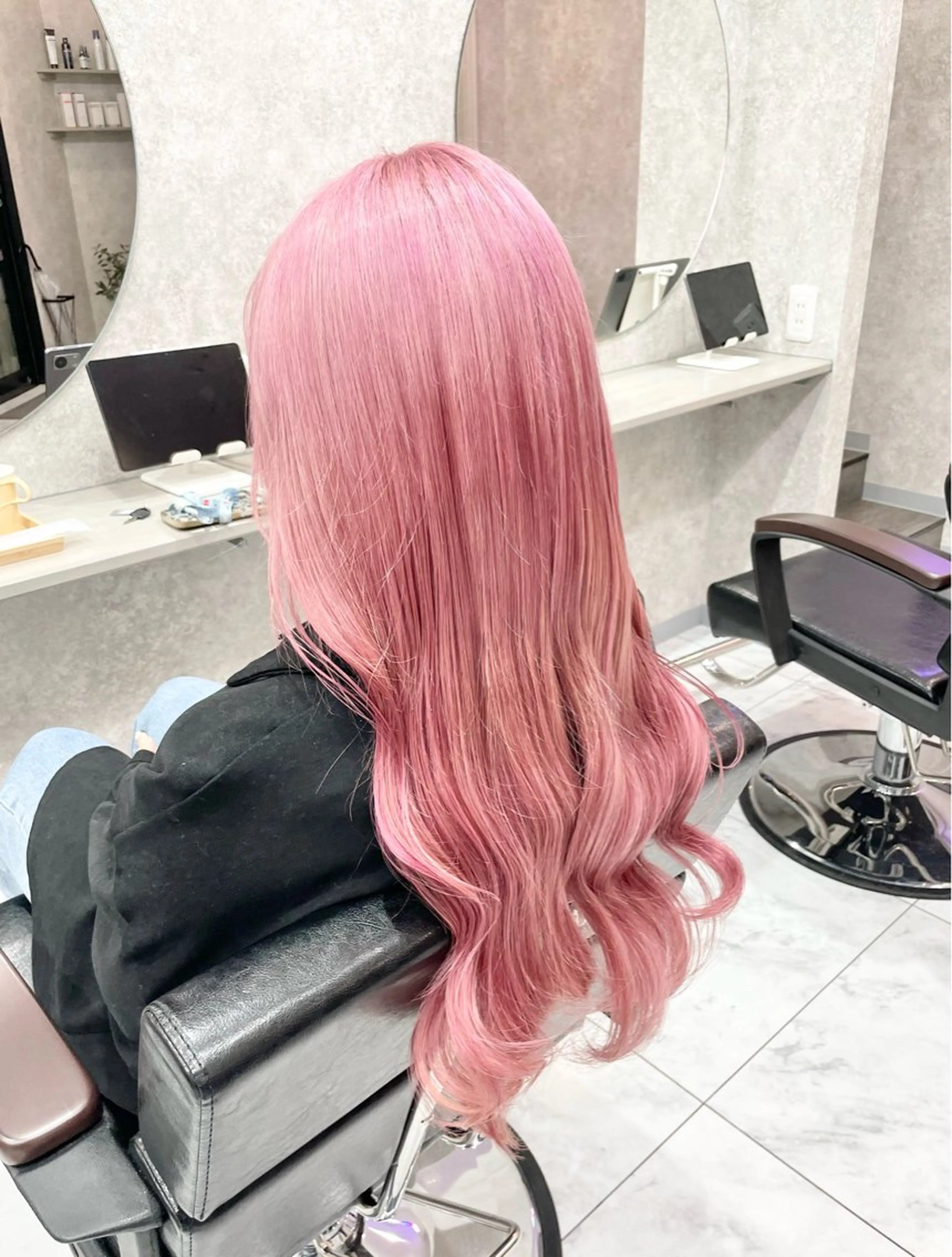 ロング 🦋ハイトーン🦋 石山 希理🦋のヘアスタイル