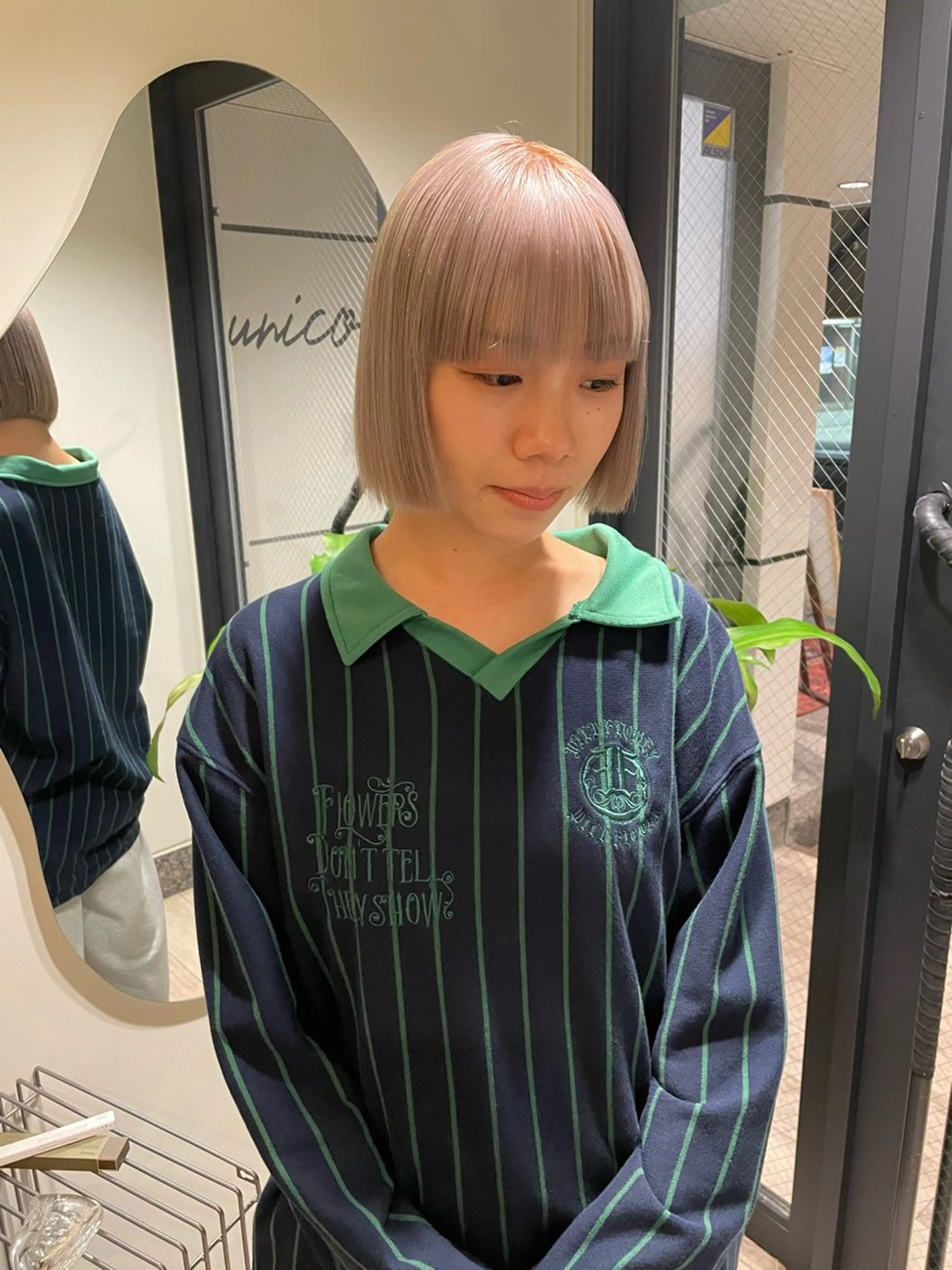 ミディアム カラー ブリーチ ラベンダーカラー ヘアカラー 渋谷 留菜のヘアスタイル