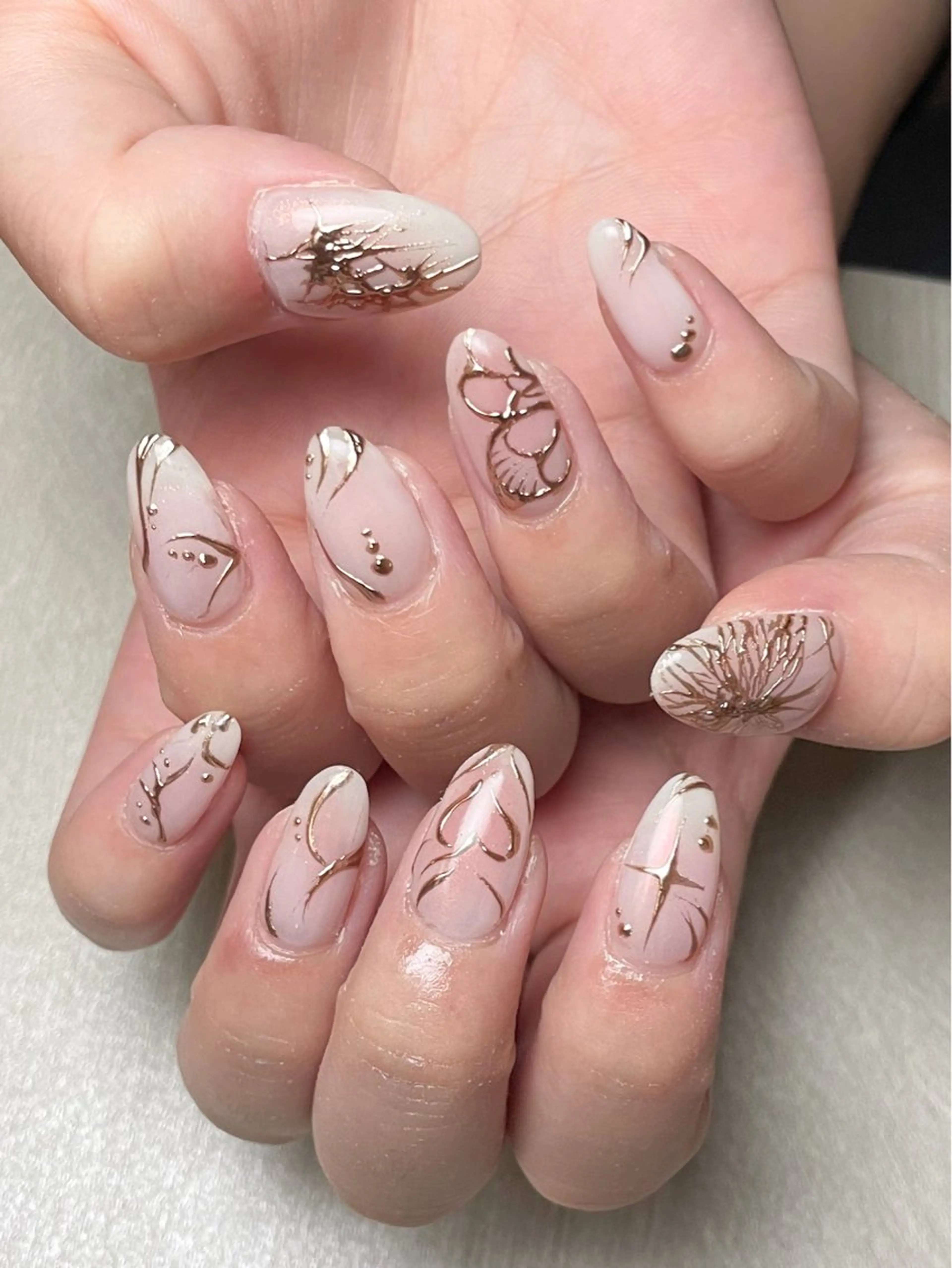 ネイル FIORITURA aiのネイルデザイン