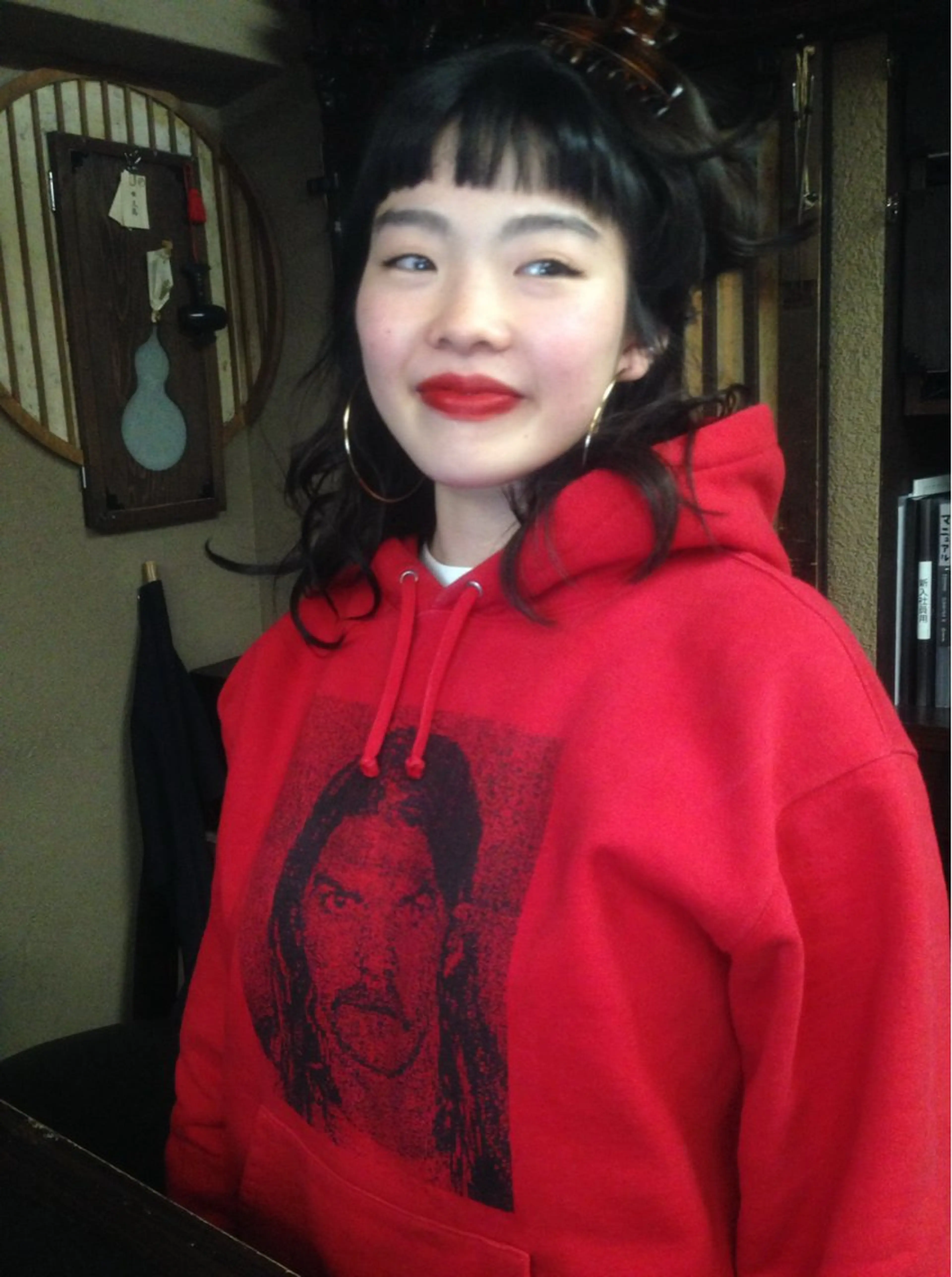 ミディアム toshima akariのヘアスタイル