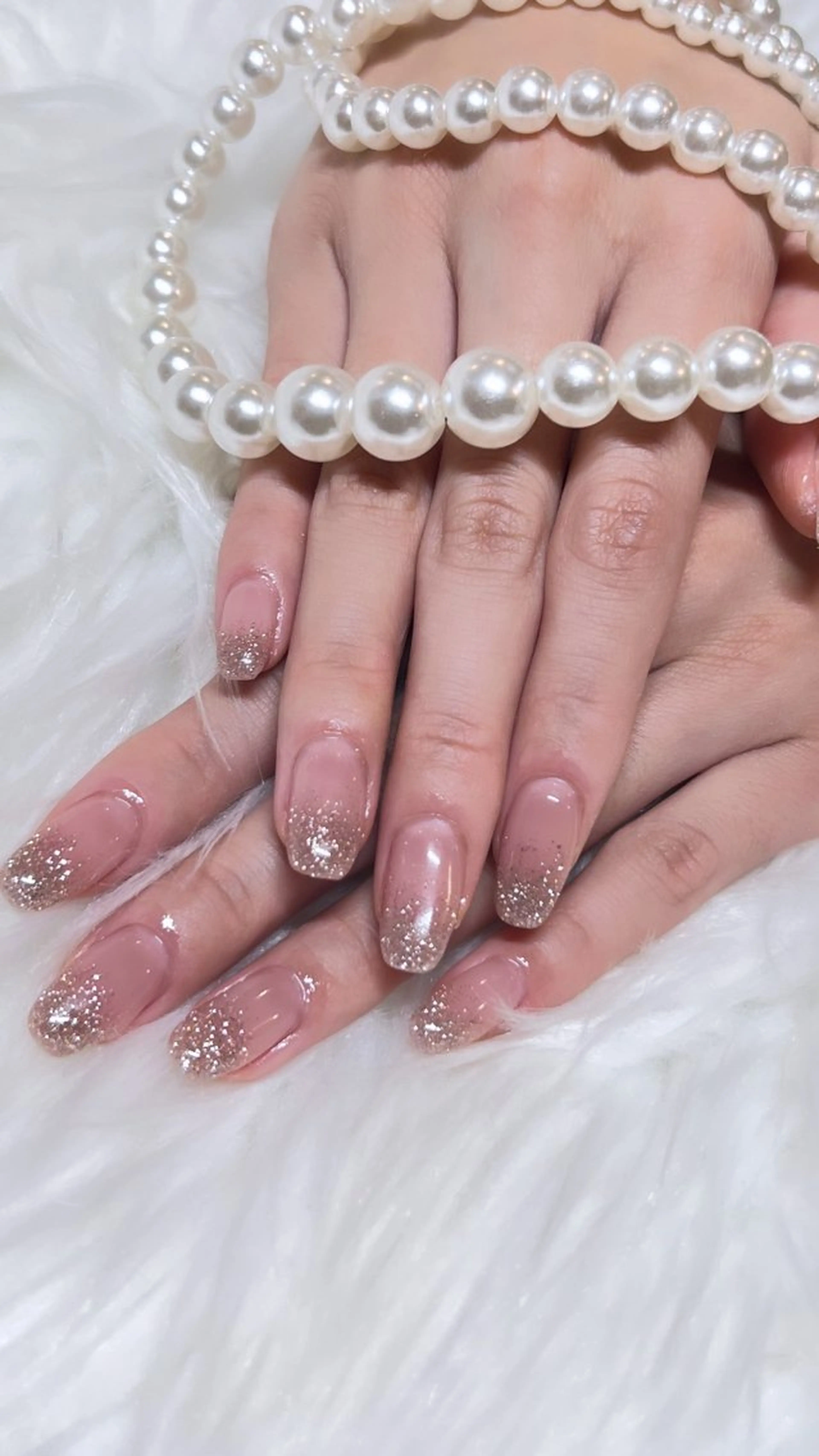 ネイル ラメ(グリッター) ラメグラデーション 88-nail. MAKIのネイルデザイン