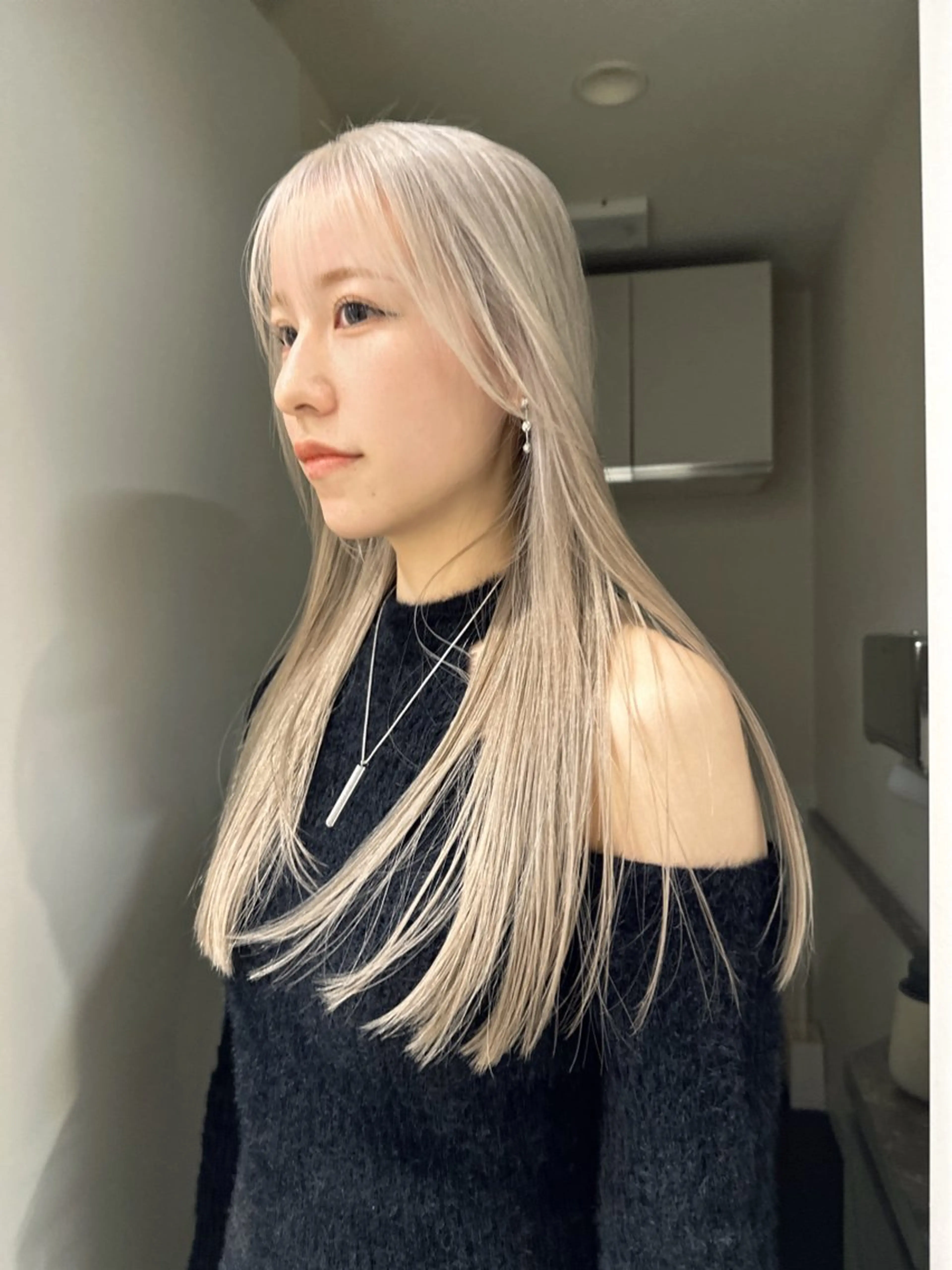 ロング カット トリートメント 韓国レイヤー 似合わせカラーのヘアスタイル