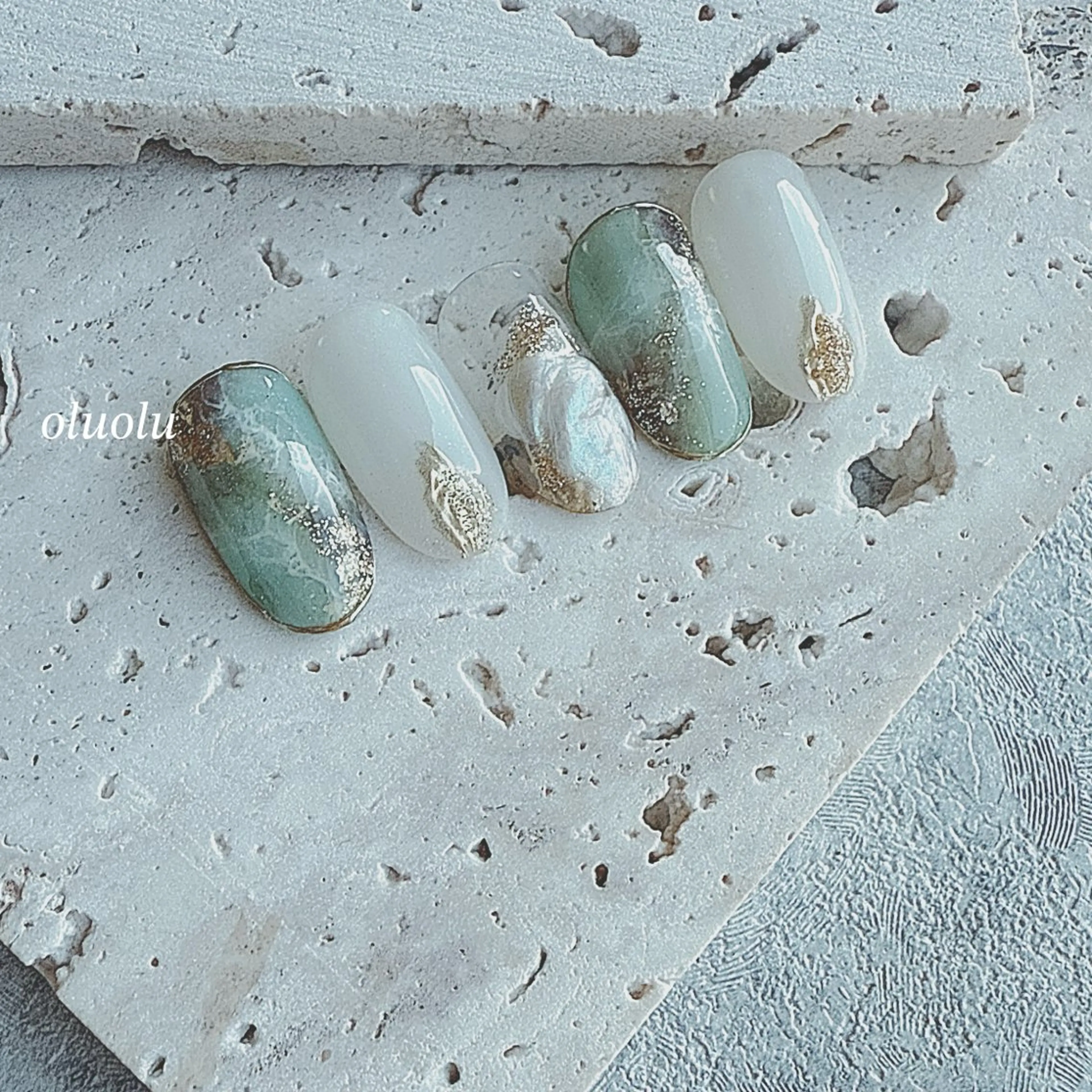 ネイル アートネイル オーロラネイル 大理石ネイル(マーブル) ニュアンスネイル ハンドネイル 大村 紬華のネイルデザイン