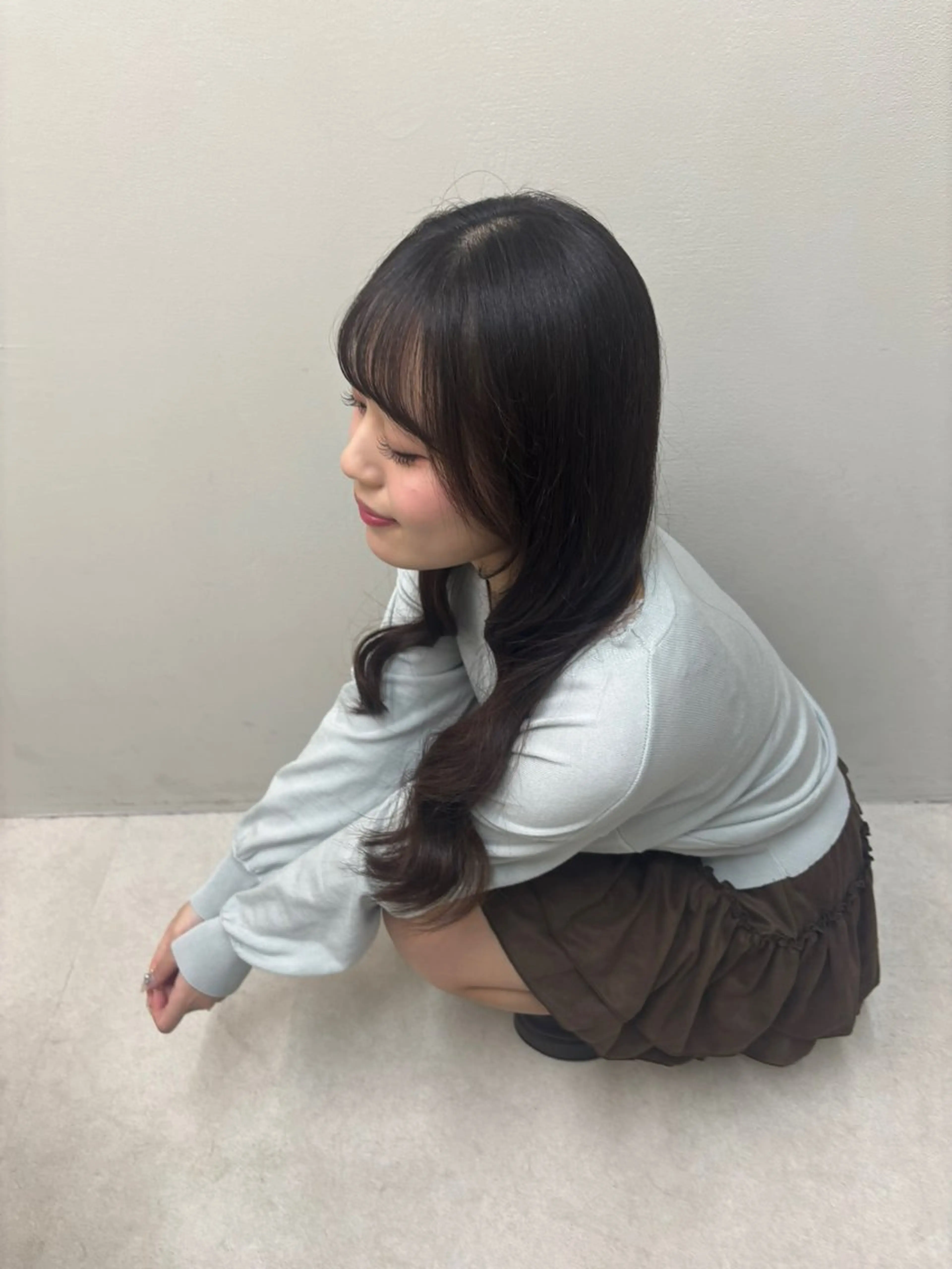 ロング 藤原 亜美果のヘアスタイル