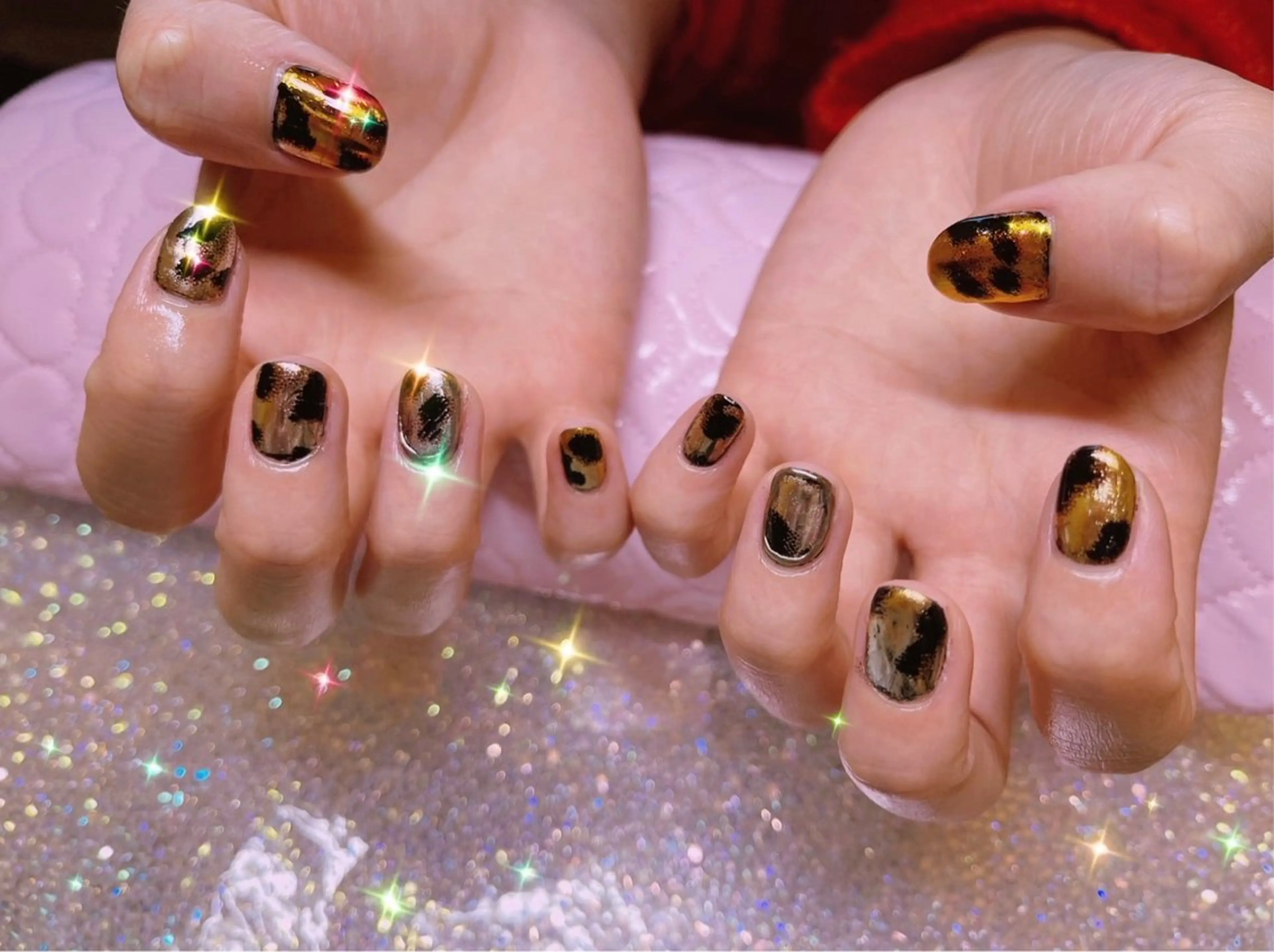 ネイル アニマル柄 アートネイル ミラーネイル CLAIRE 〚クレア〛のネイルデザイン