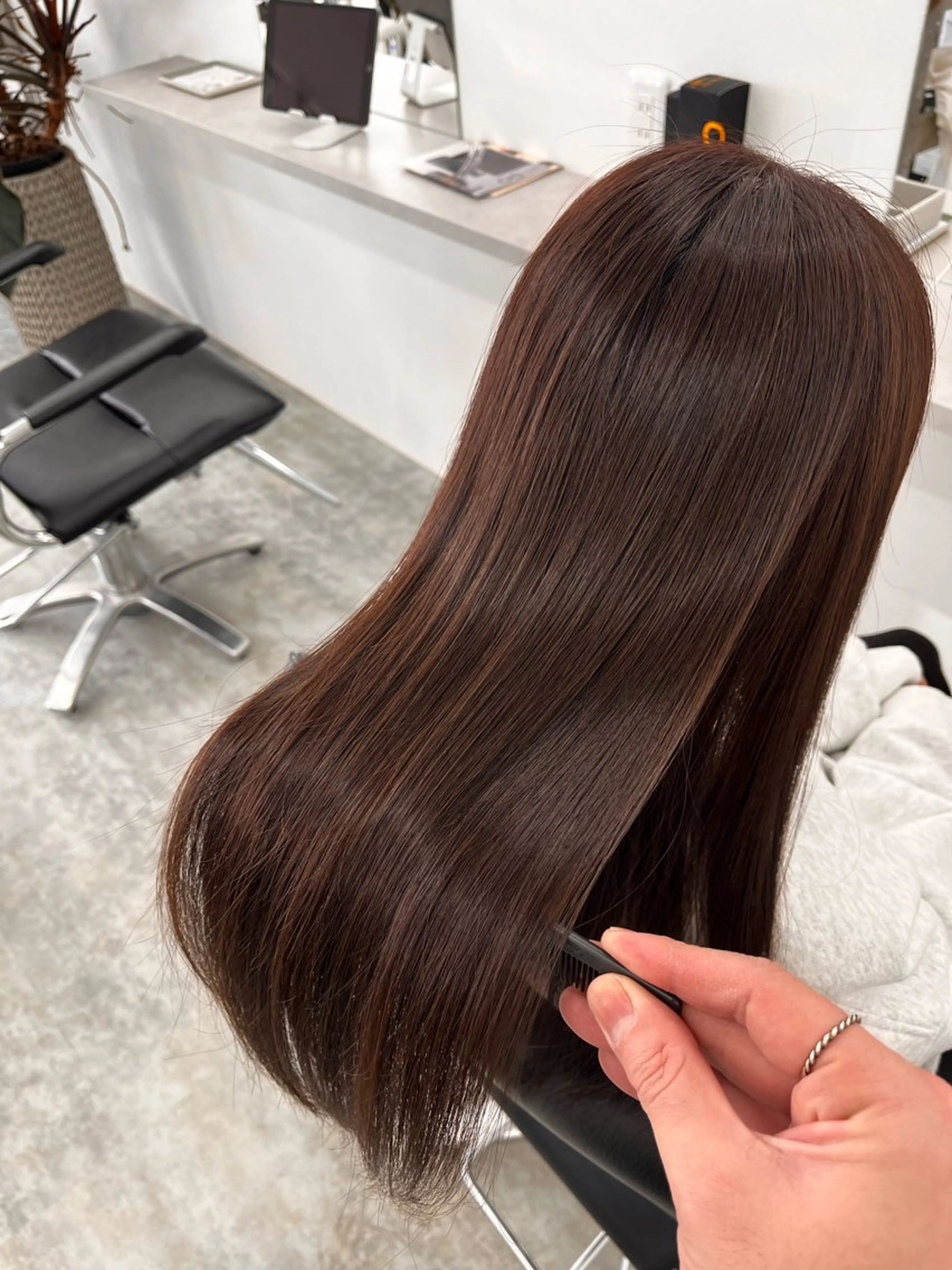 セミロング hair lab toiro所属・髪質改善✄艶髪 ✄ﾌｼﾞﾀのヘアスタイル