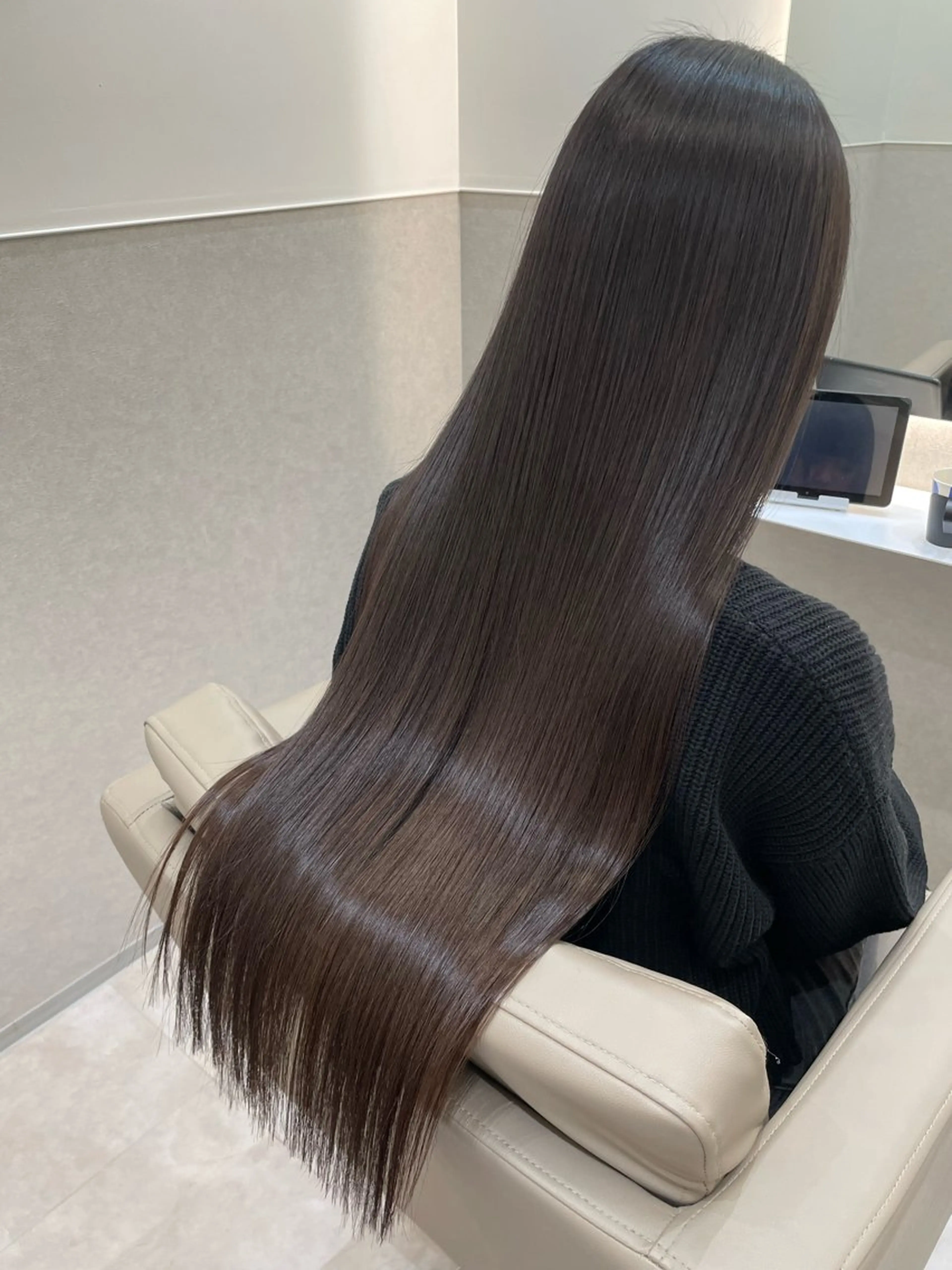 ロング カット 縮毛矯正 トリートメント レイヤーカット🫧 天王寺🕊️ヒロキのヘアスタイル