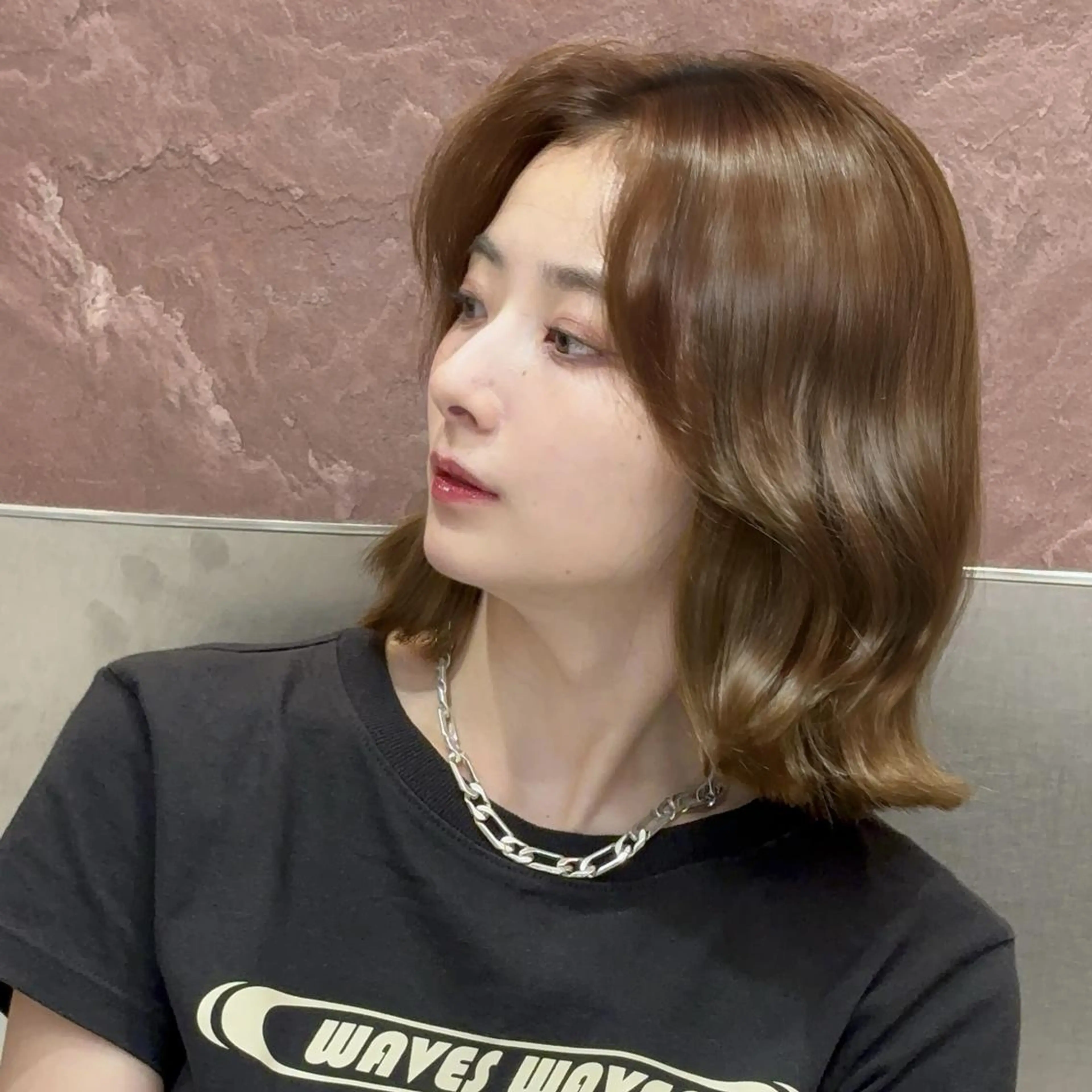 ミディアム カット ヘアカラー 縮毛矯正 トリートメント ロンドガーネット /髪質改善/レイヤーのヘアスタイル