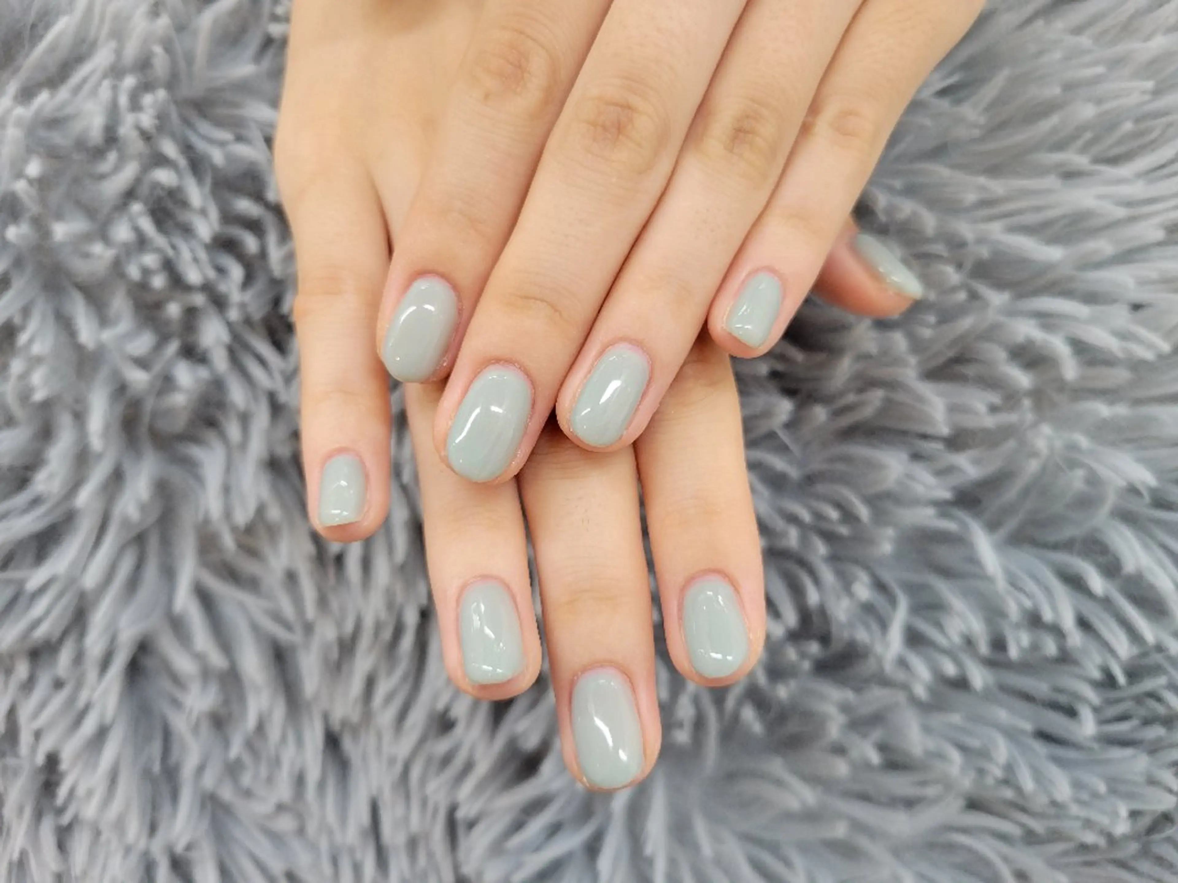 ネイル ワンカラーネイル ノームロア所属・Gnomes loaのネイルデザイン