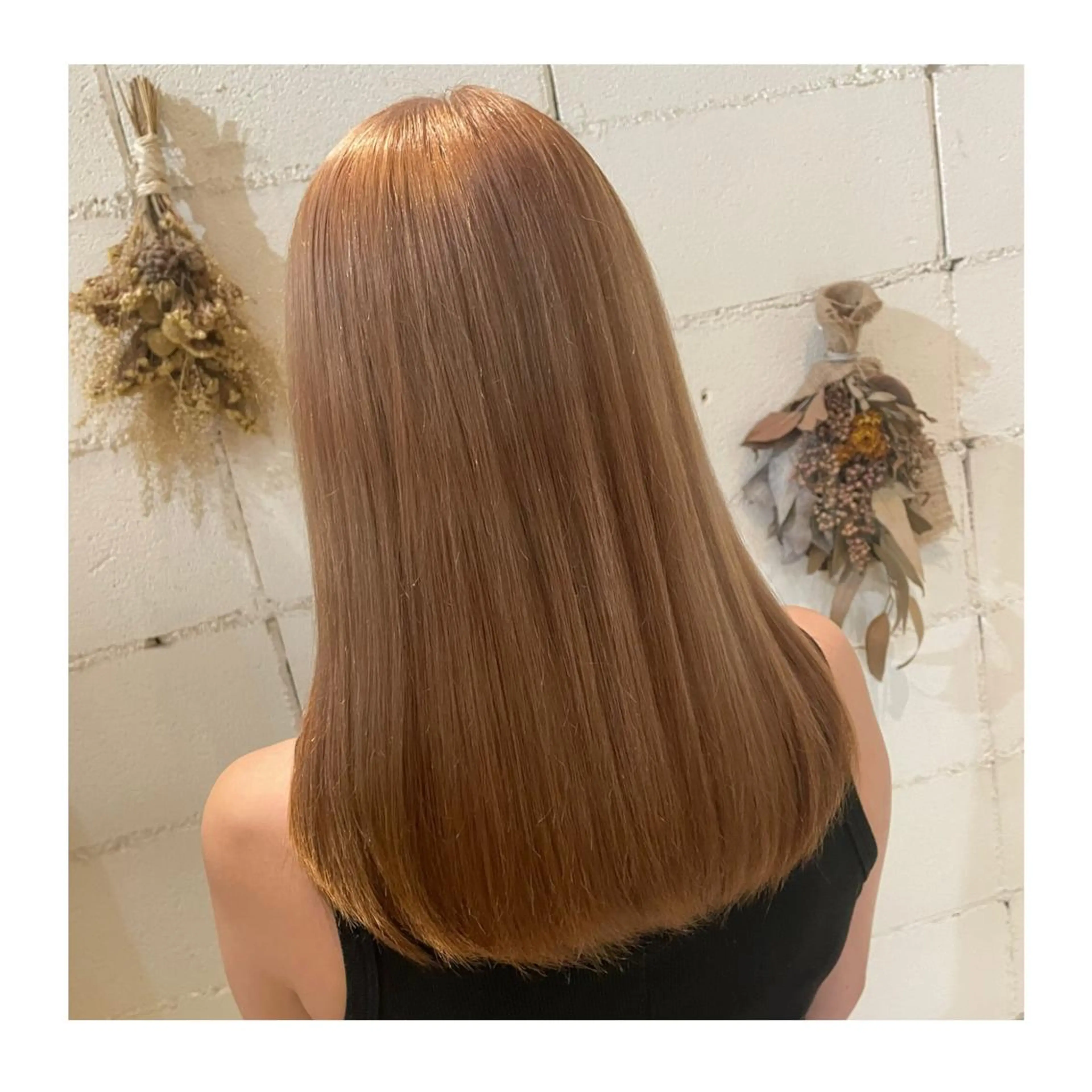 セミロング カラー ベージュカラー ブリーチ ケアブリーチ ミルクティーベージュ ヘアカラー ❁⃘ ち だ り さ ❁⃘のヘアスタイル