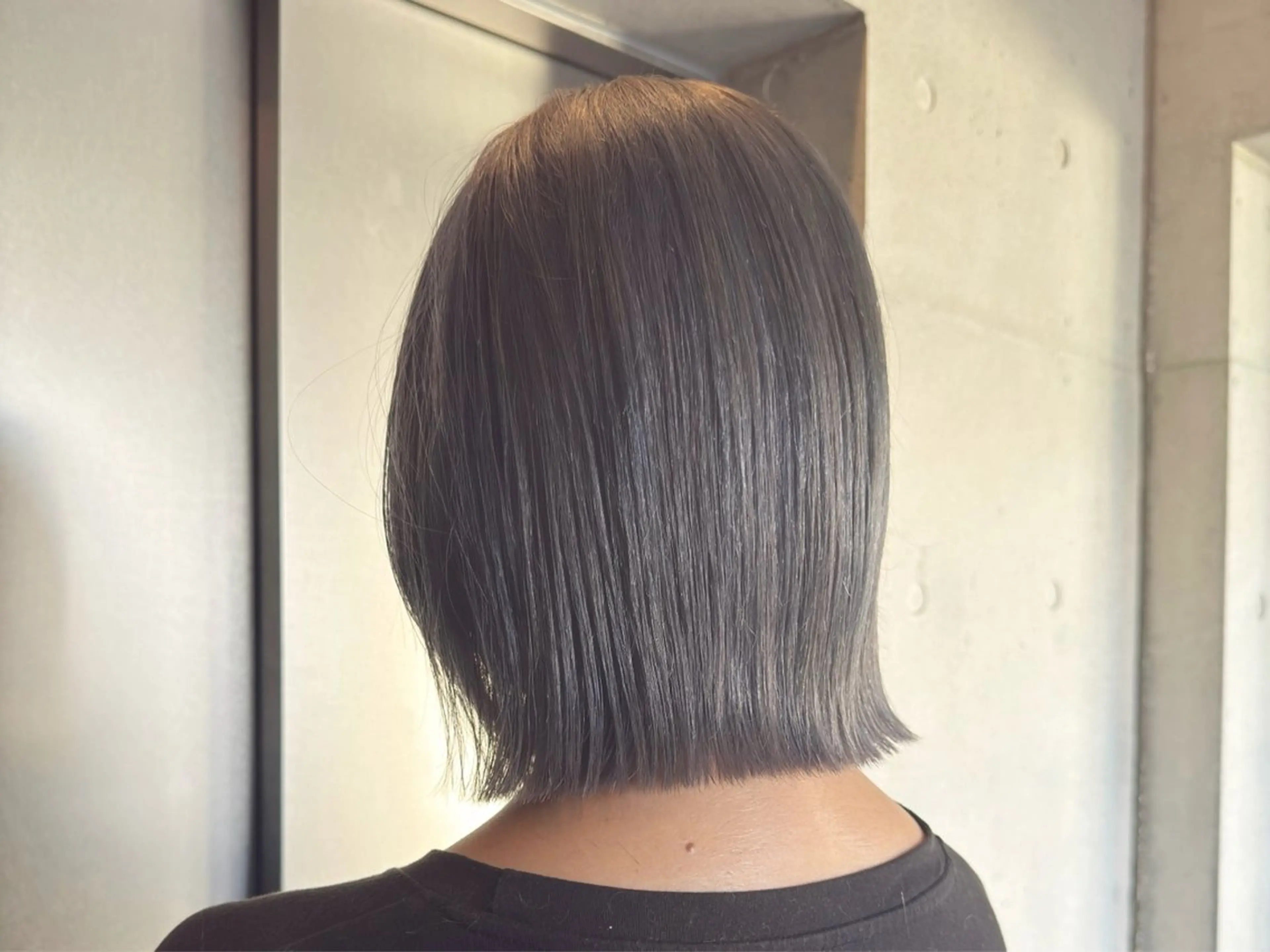 セミロング カラー ラベンダーカラー ラベンダーグレー カット ヘアカラー トリートメント 透明感/血色カラー/ 似合せレイヤー/ゆいのヘアスタイル