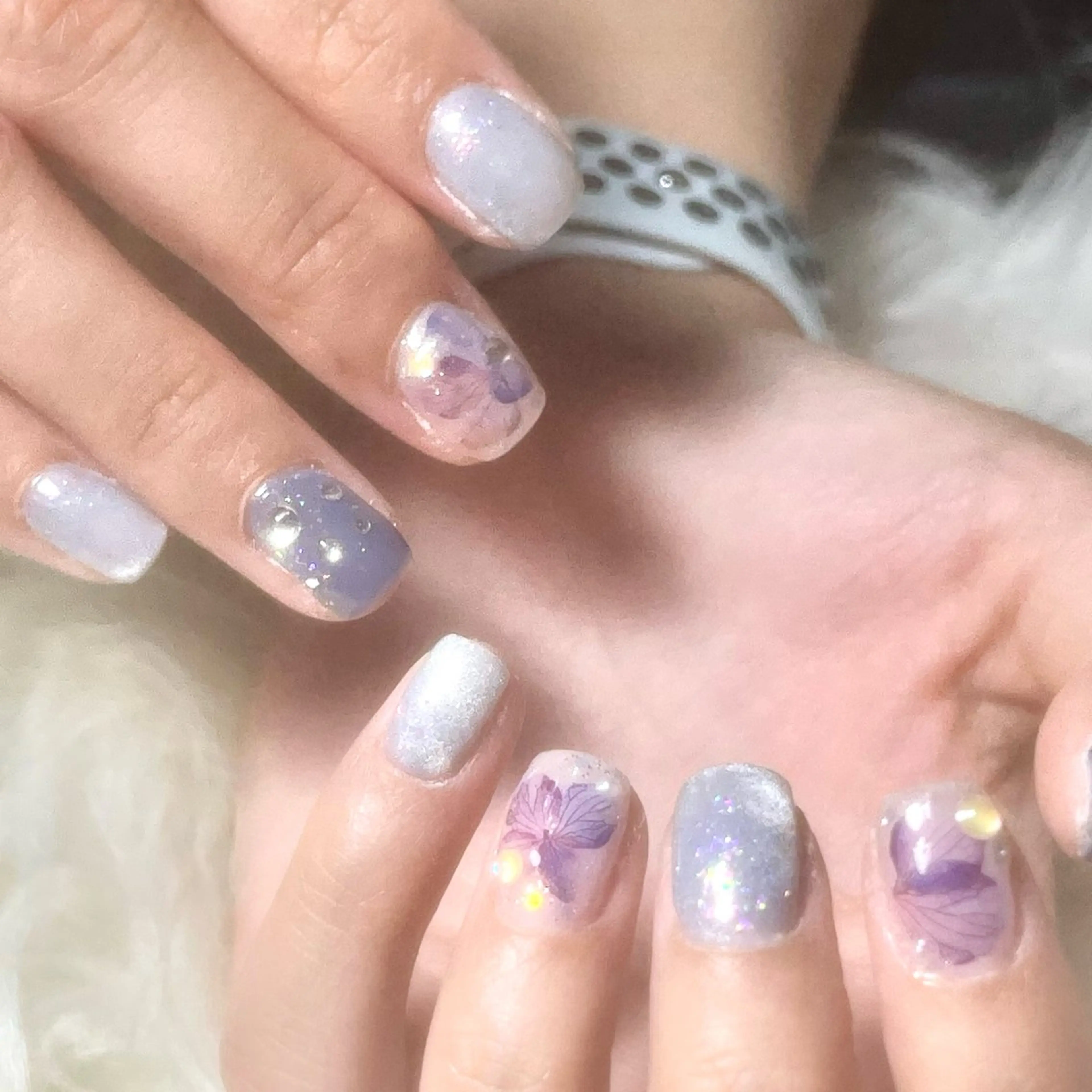 ネイル ハンドネイル ハンドケア hohomi .のネイルデザイン