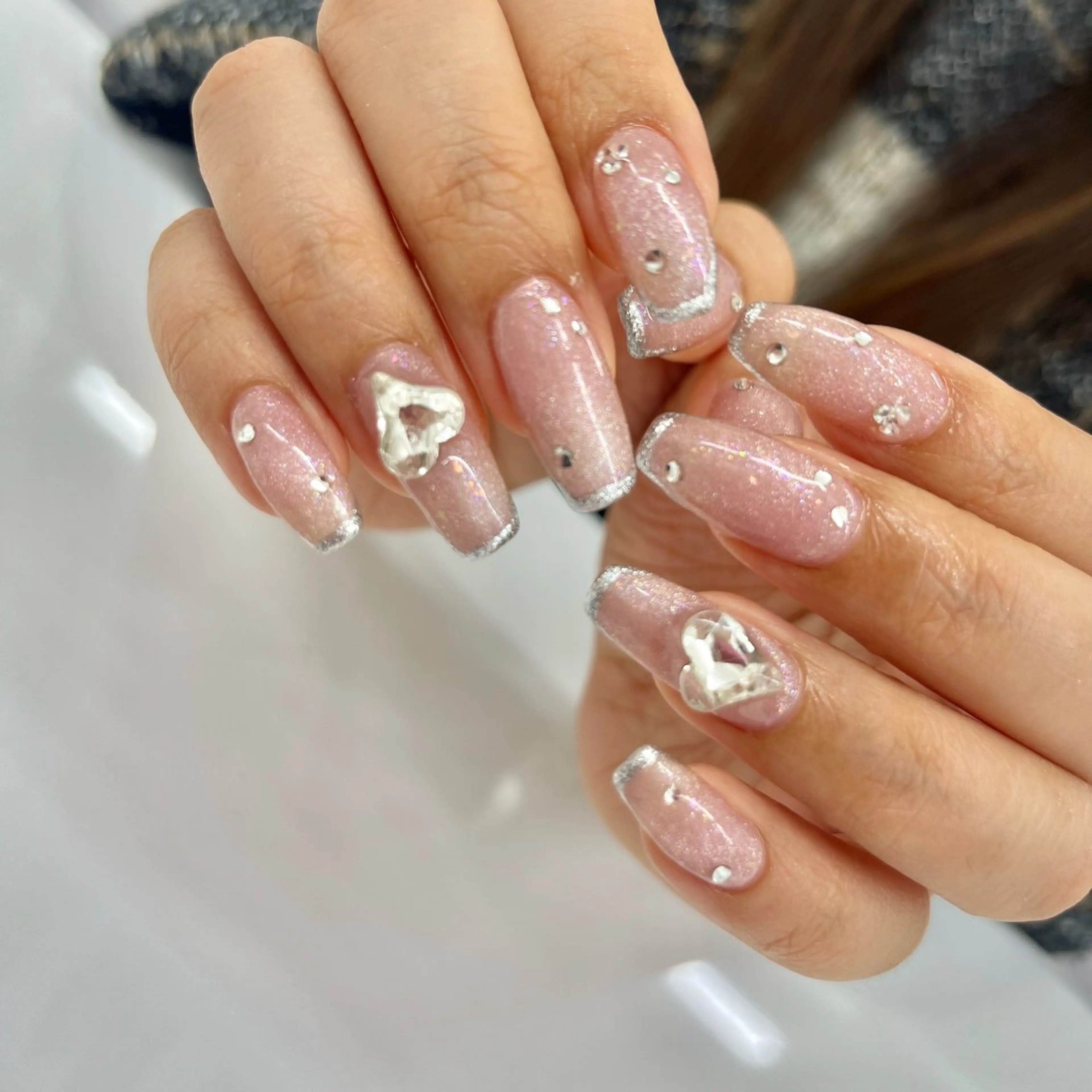 ネイル フラッシュネイル フットネイル ジェルネイル ラメ(グリッター) ラメグラデーション ハンドネイル beautysalonLino所属・ネイルサロン ⭐︎Linoのその他イメージ