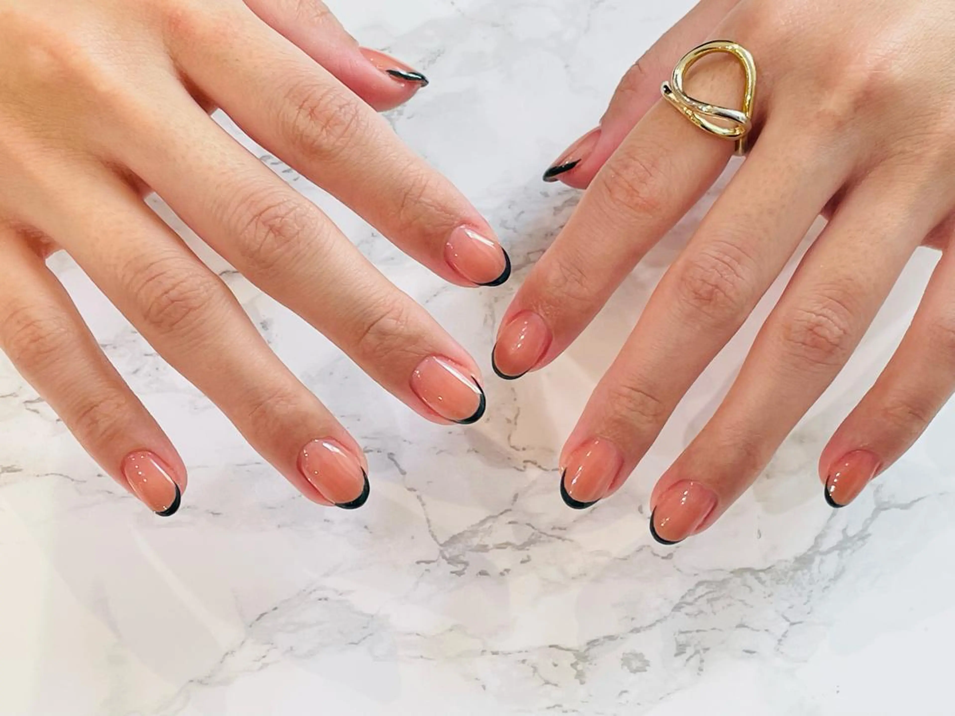 ネイル シンプルネイル y.所属・y. salonのネイルデザイン