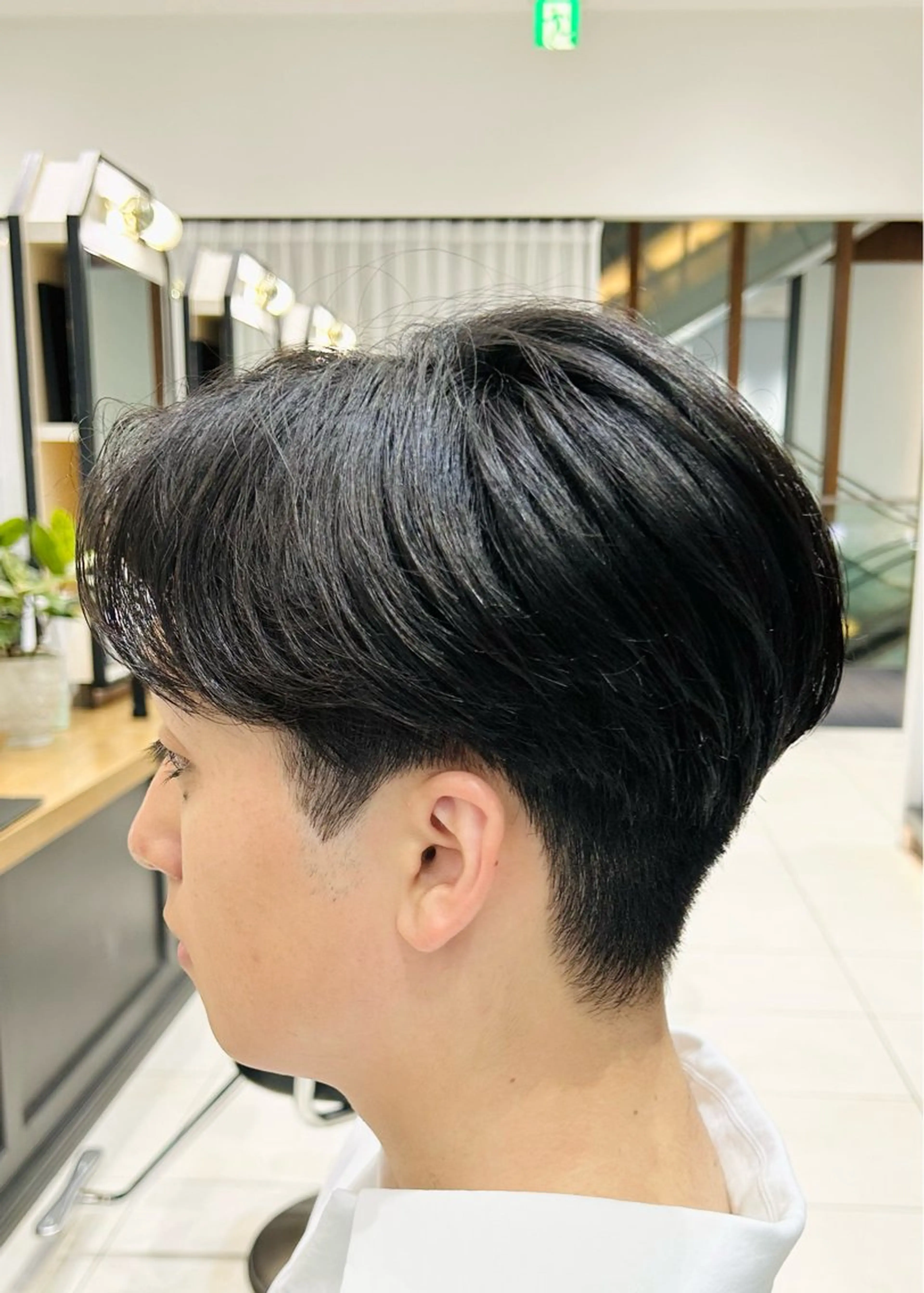 ショート 津田 舞花のヘアスタイル