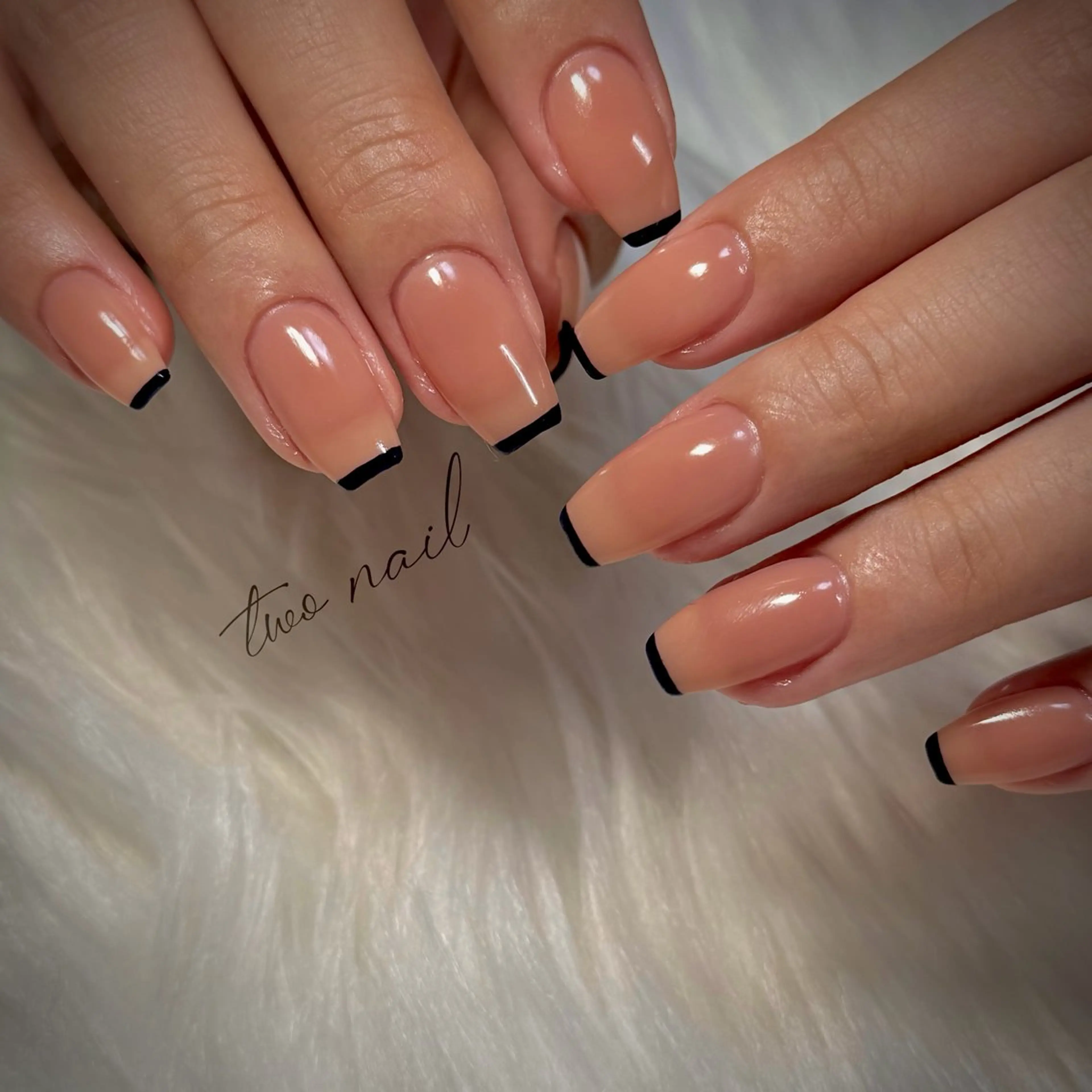 ネイル ネイルチップ ホワイト ハンドネイル two nailのネイルデザイン