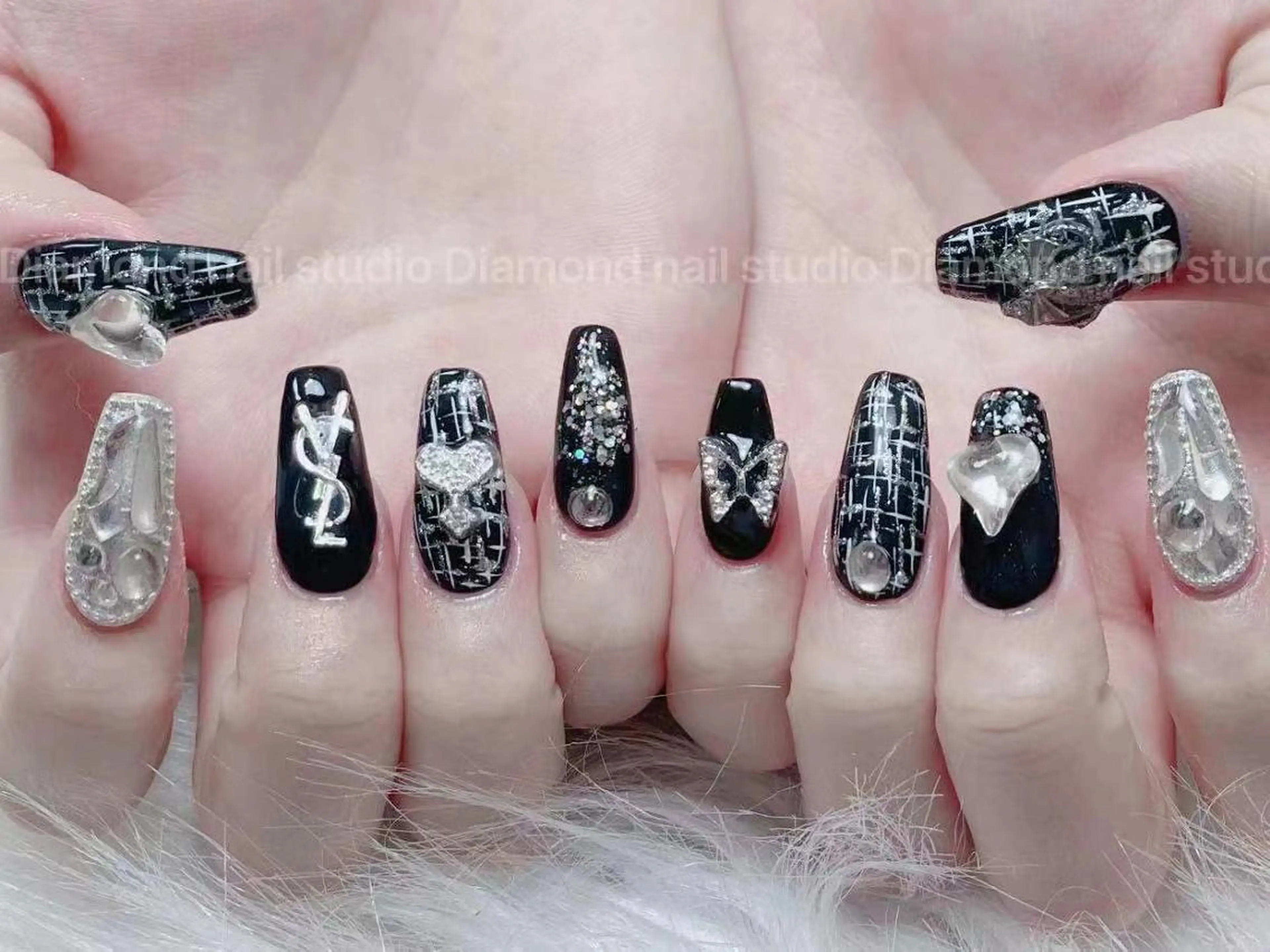 ネイル ハンドネイル DIAMOND 💦のネイルデザイン