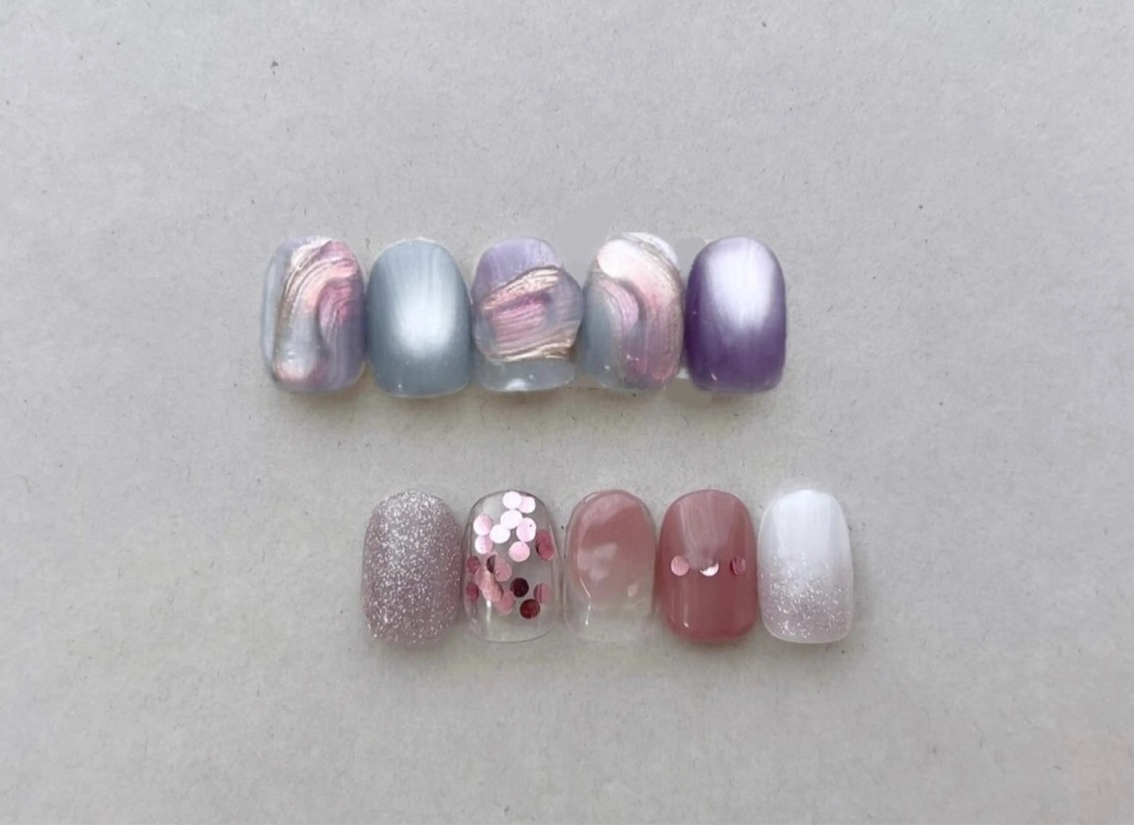 ネイル filonnail kana 🐈‍⬛のネイルデザイン