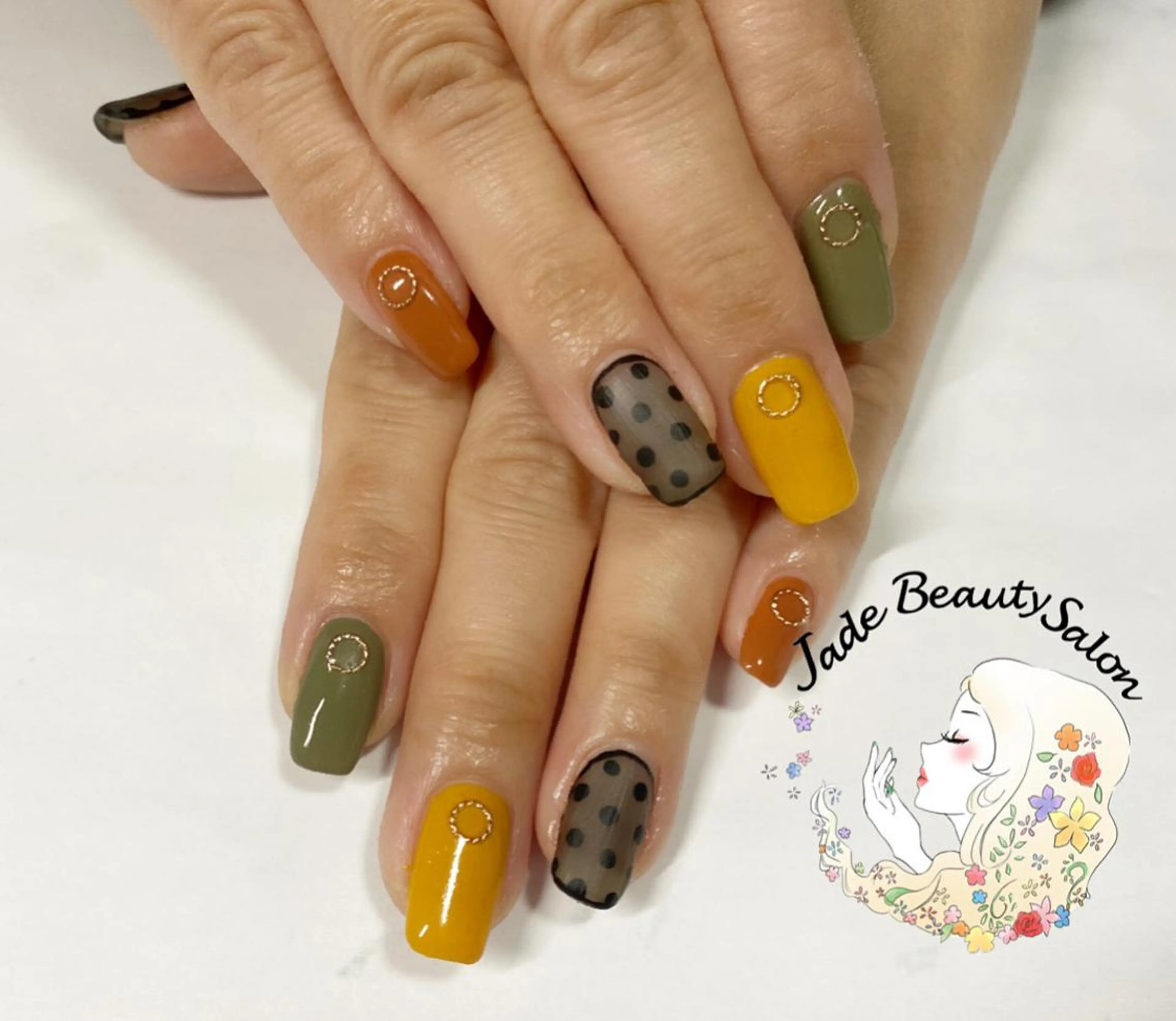 セミロング ネイル JadeBeauty Salonのネイルデザイン